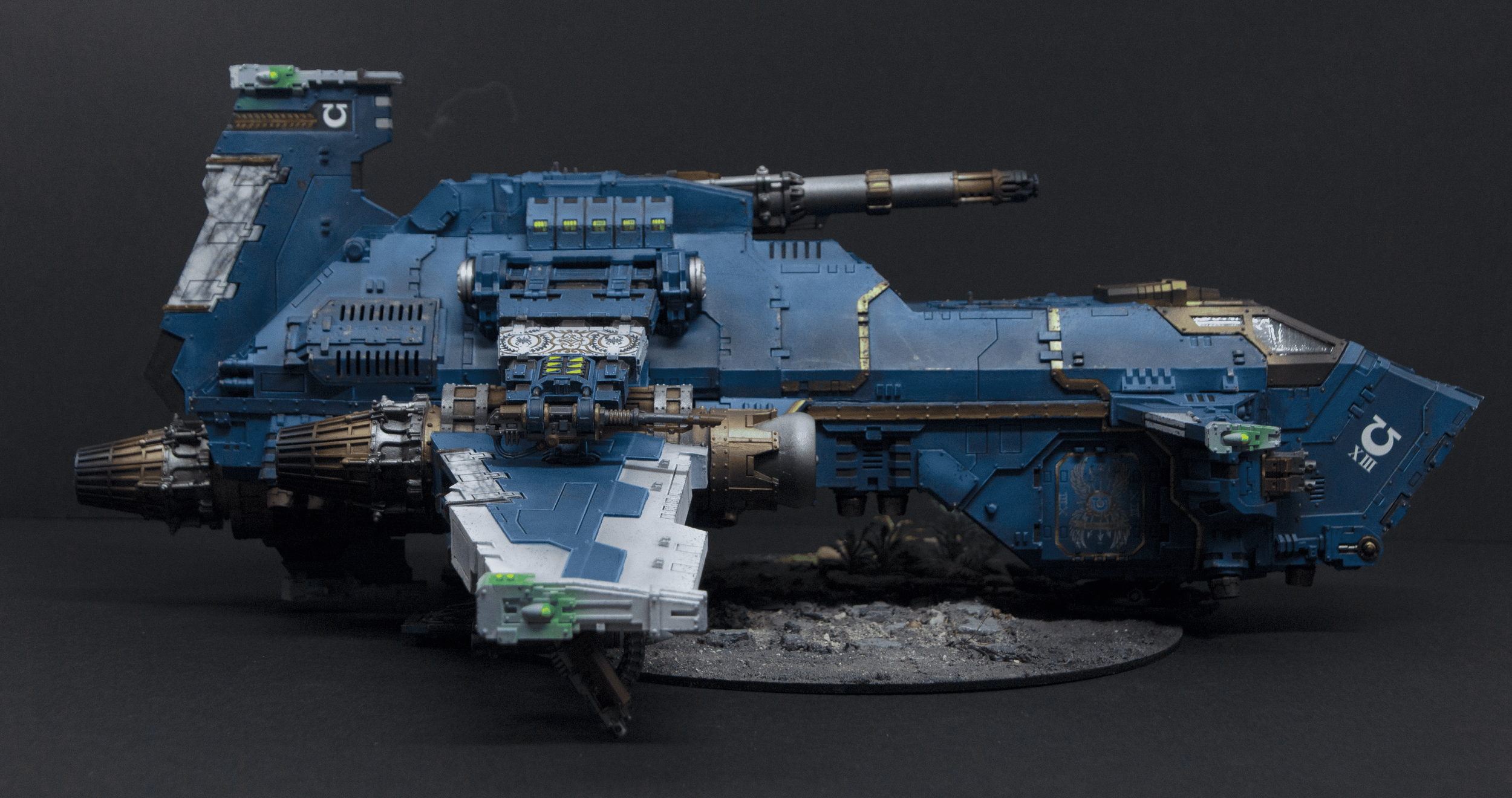 thunderhawk-gunship-attack-wing-down.png