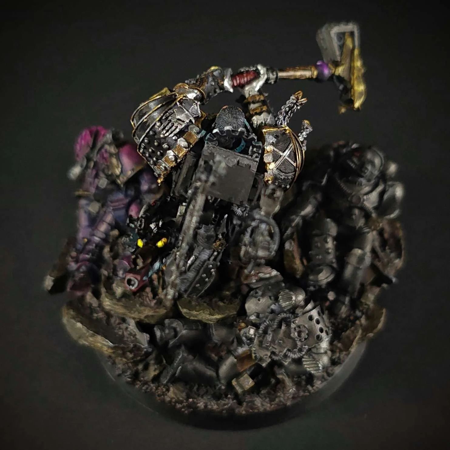 ferrus-manus-showcase-top.jpg