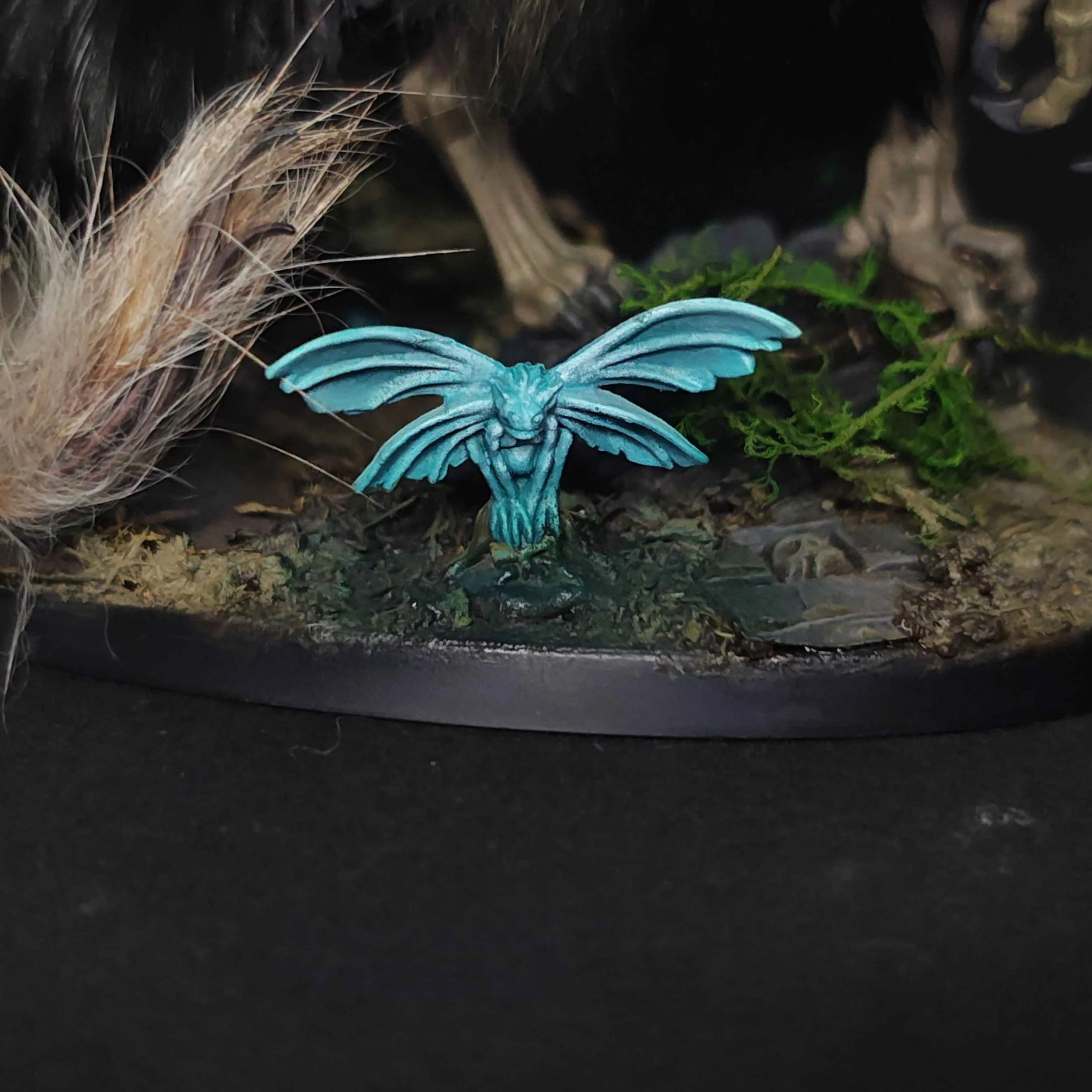 skaventide-lord-vigilant-on-gryph-stalker-basing3.jpg