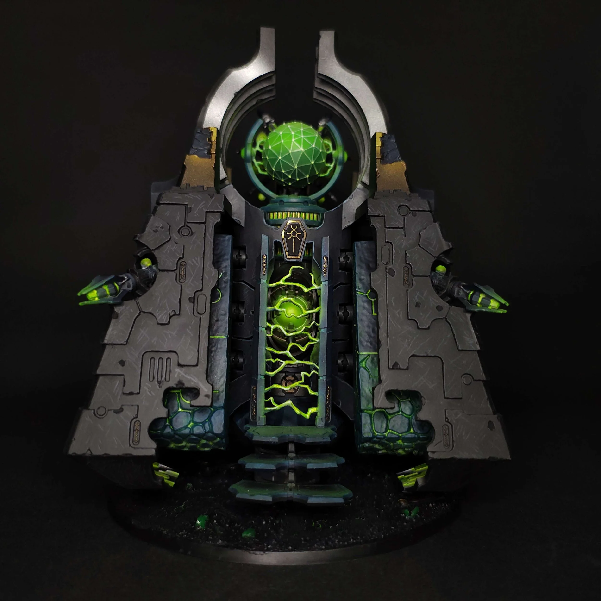 necron-monolith-front.jpg