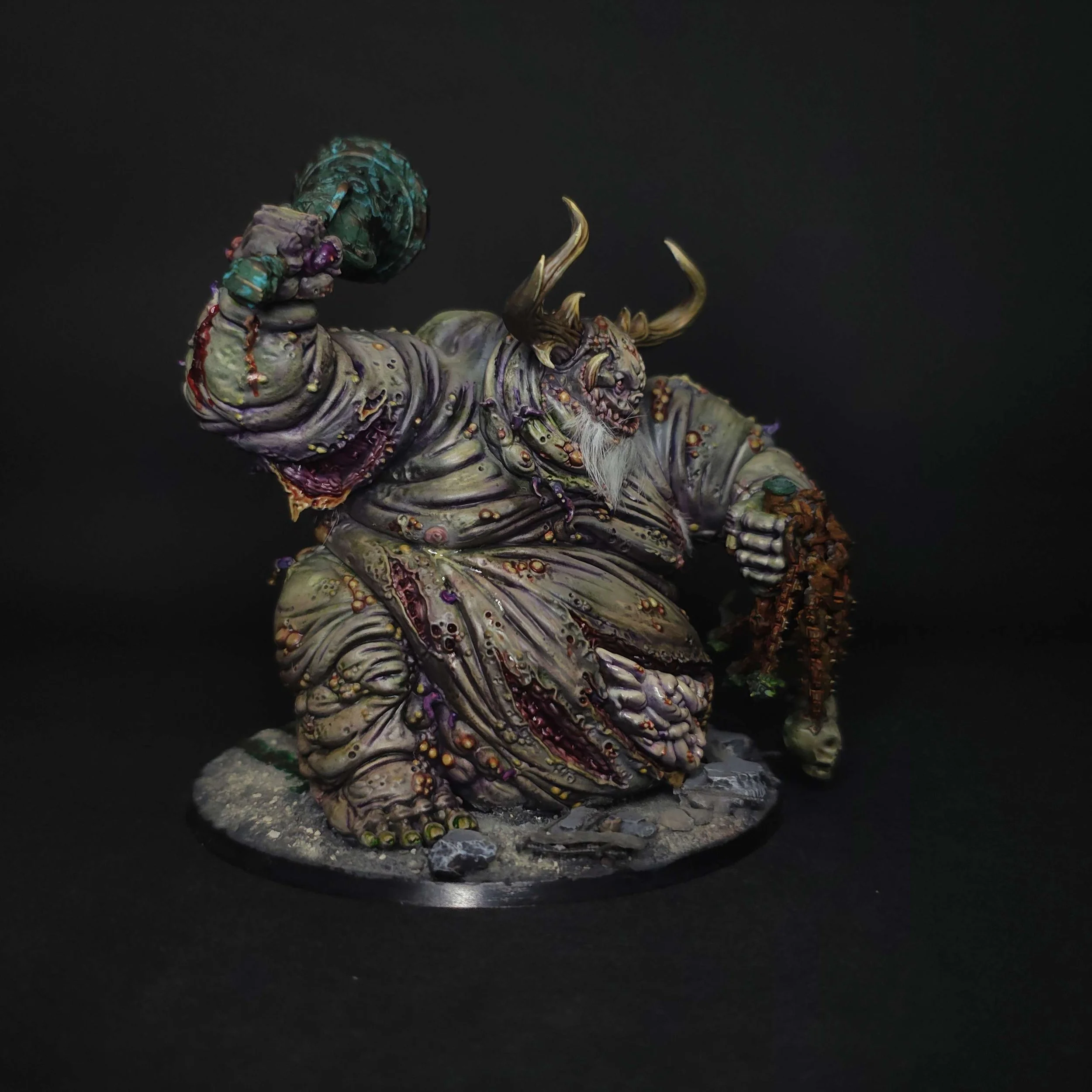 nurgle-great-unclean-one-bell-chain-frontside.jpg
