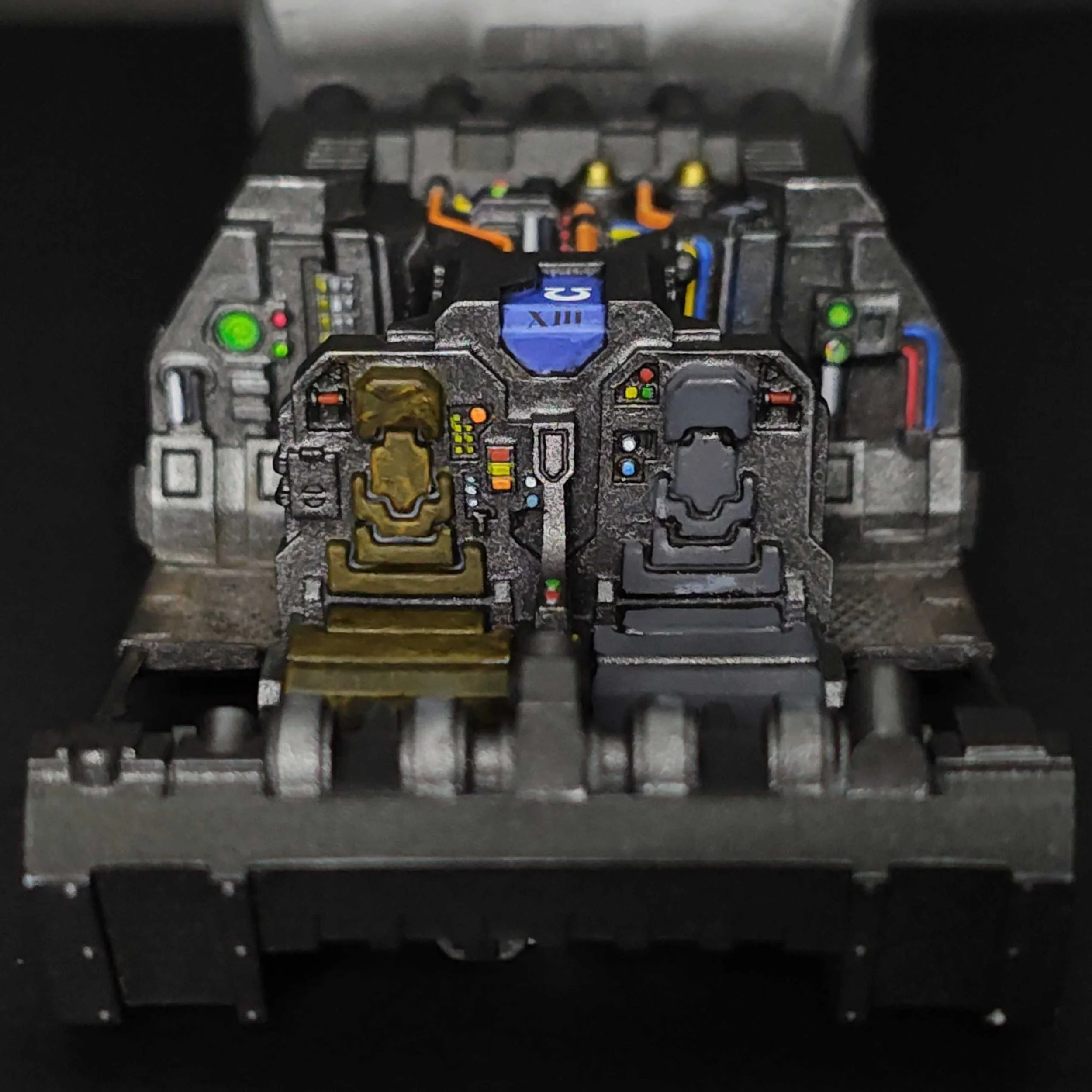 thunderhawk-gunship-cockpit-closeup12.jpg