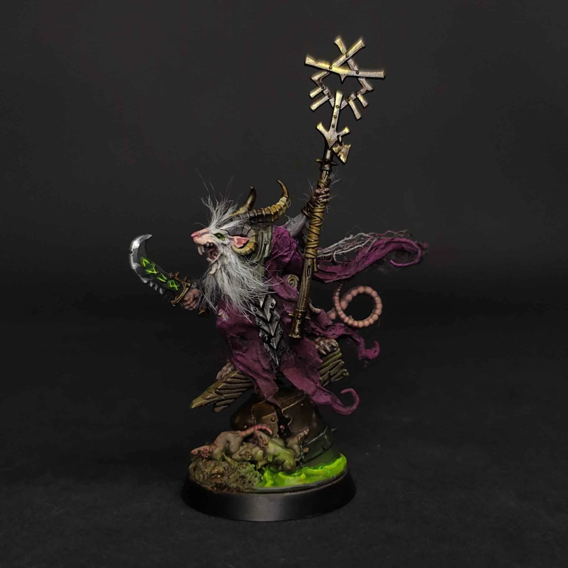 skaventide-skaven-grey-seer.jpg