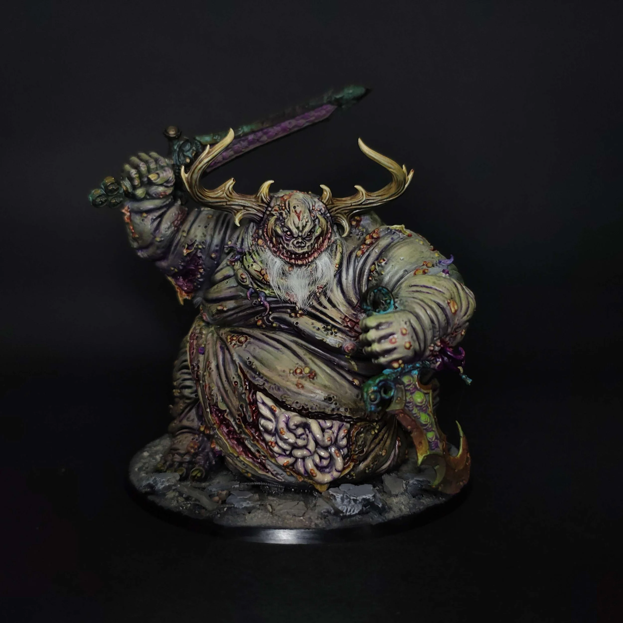 nurgle-great-unclean-one-sword-dagger.jpg