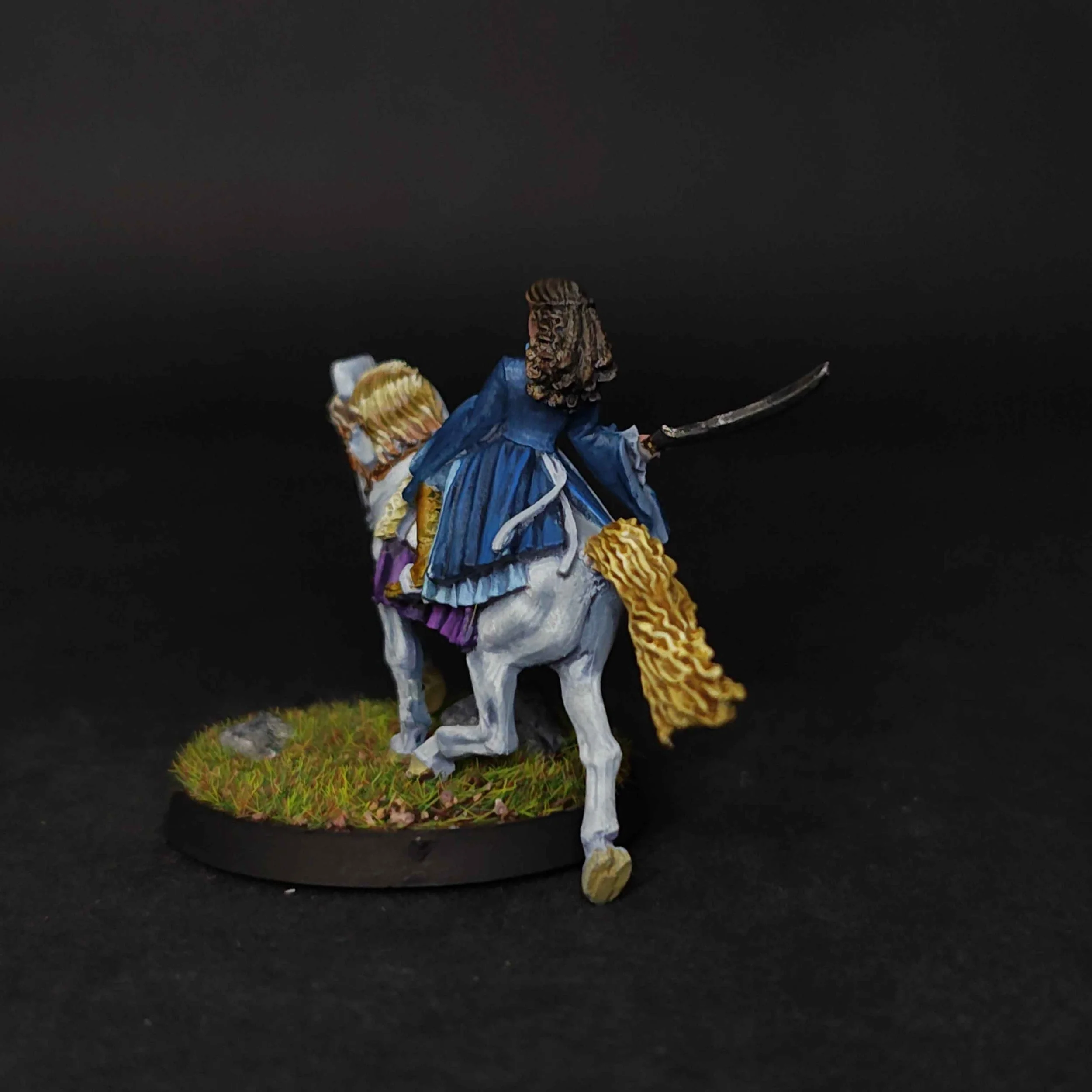 lotr-Arwen-mount-back.jpg