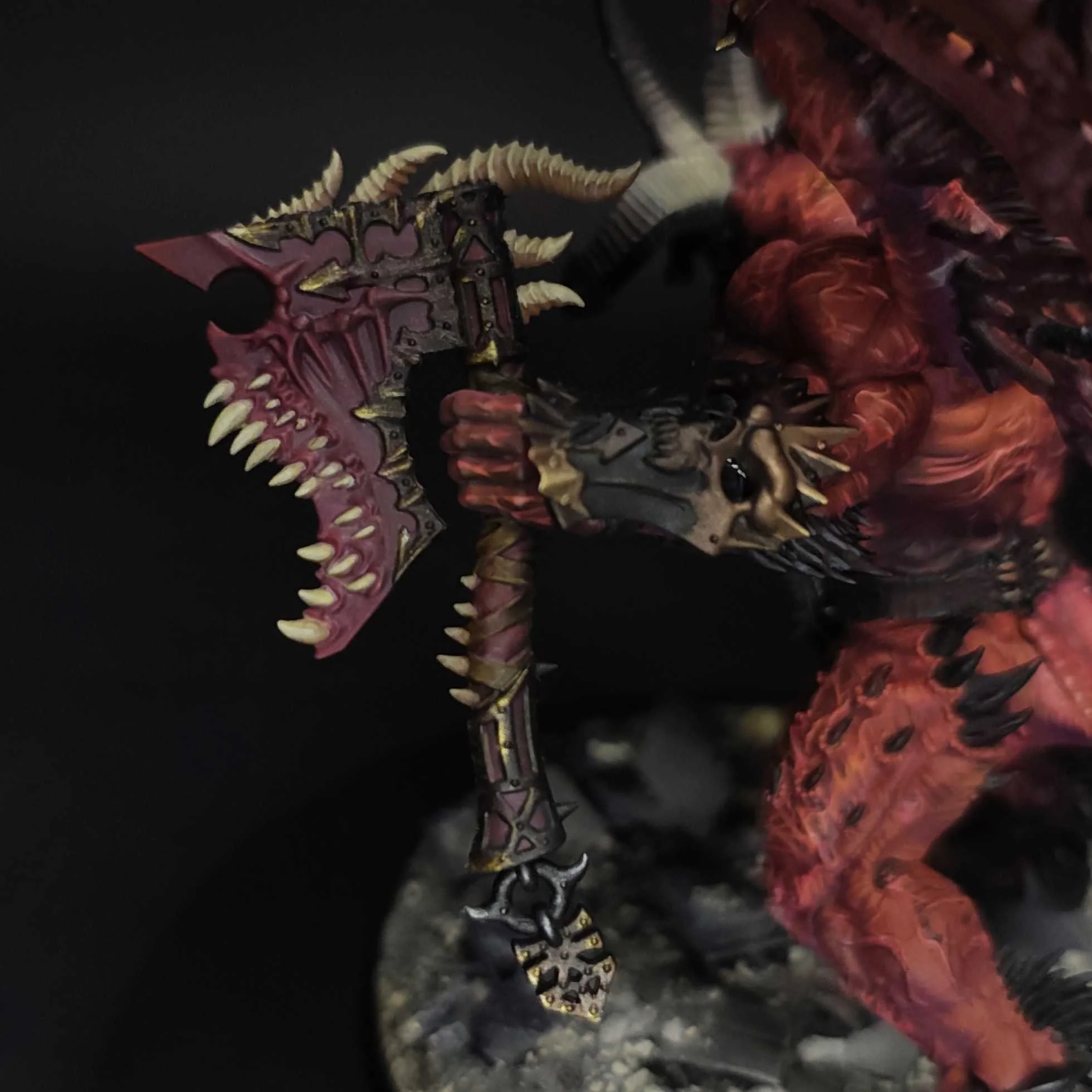 Skarbrand-showcase-final-demon-axe2.jpg
