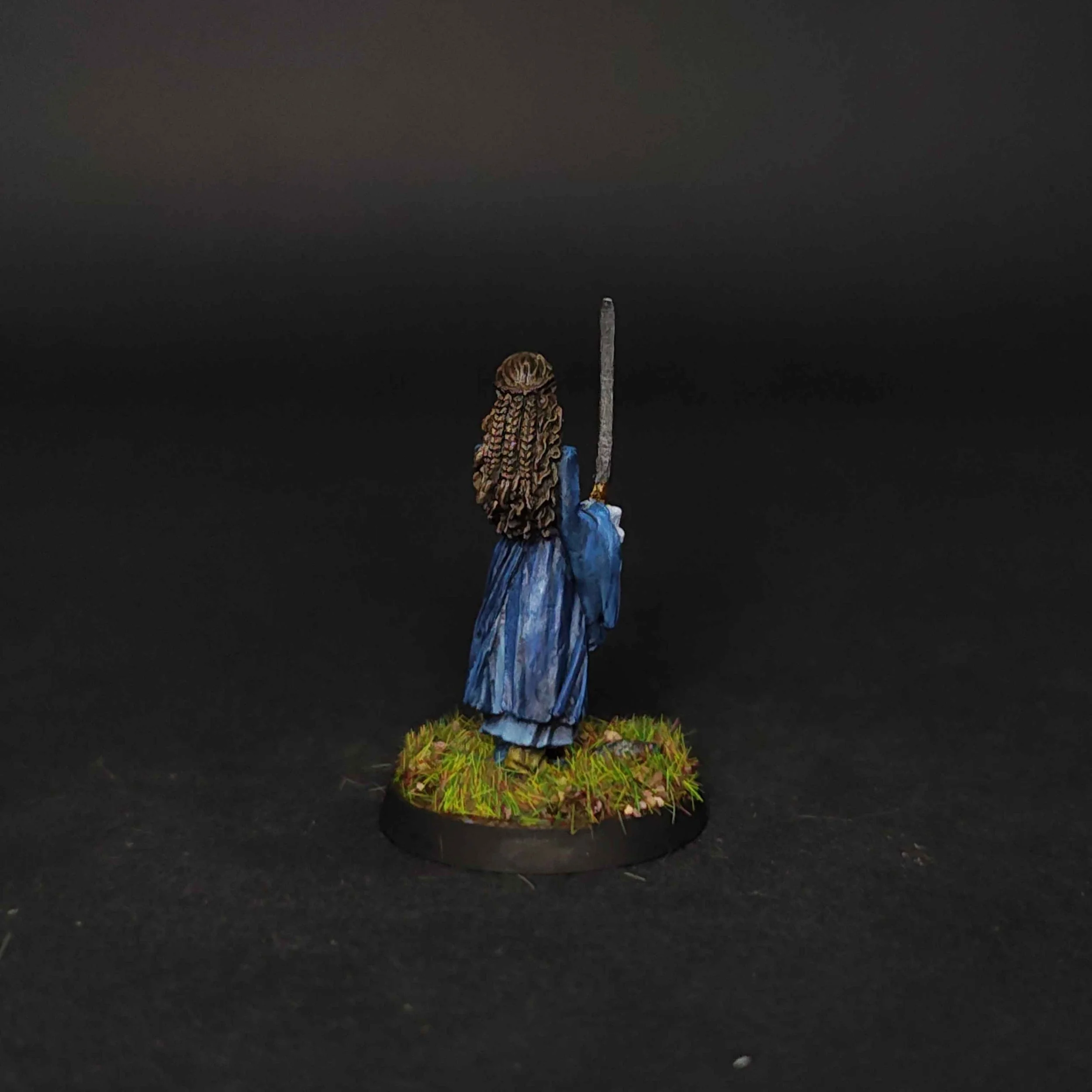 lotr-Arwen-foot-back.jpg
