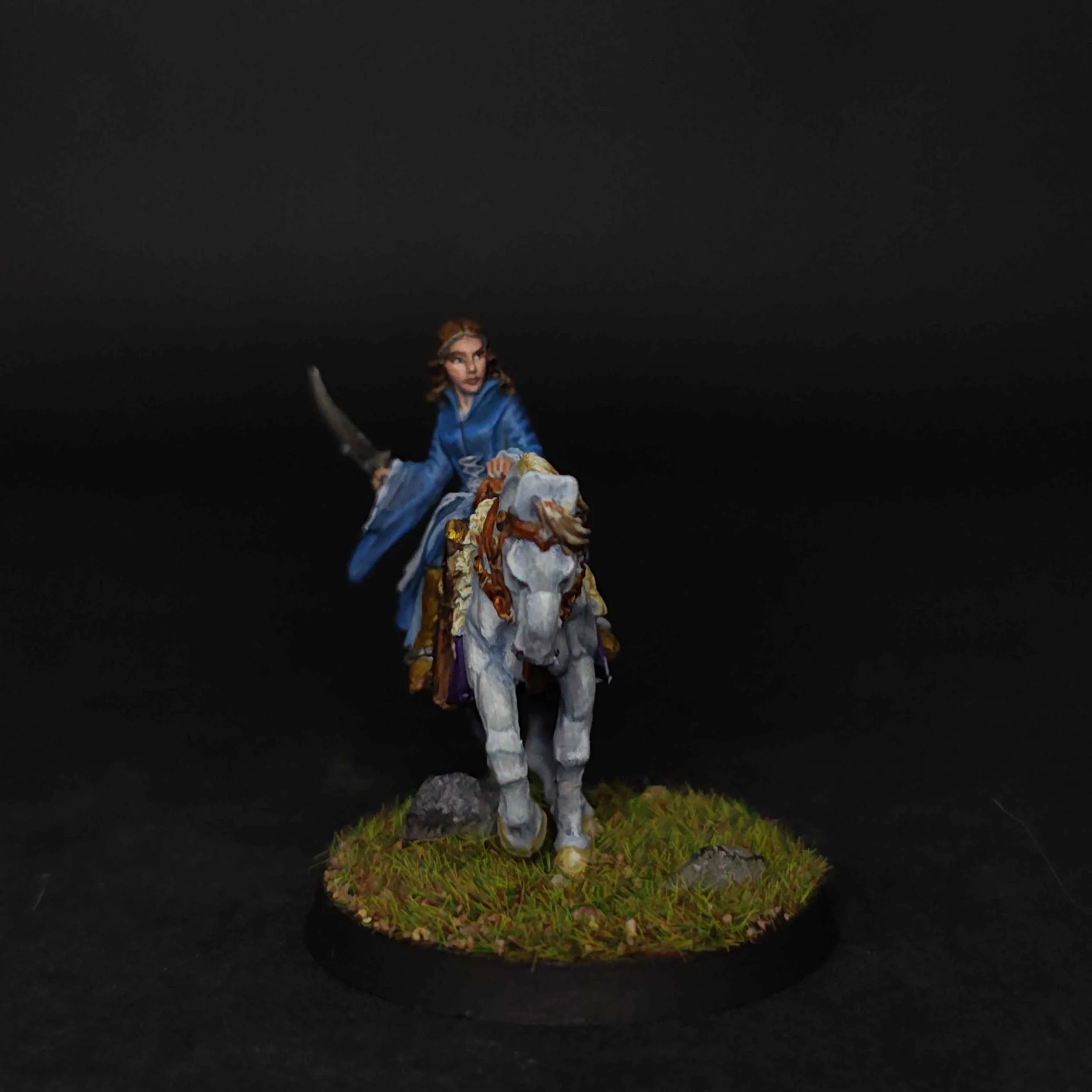 lotr-Arwen-mount-front2.jpg