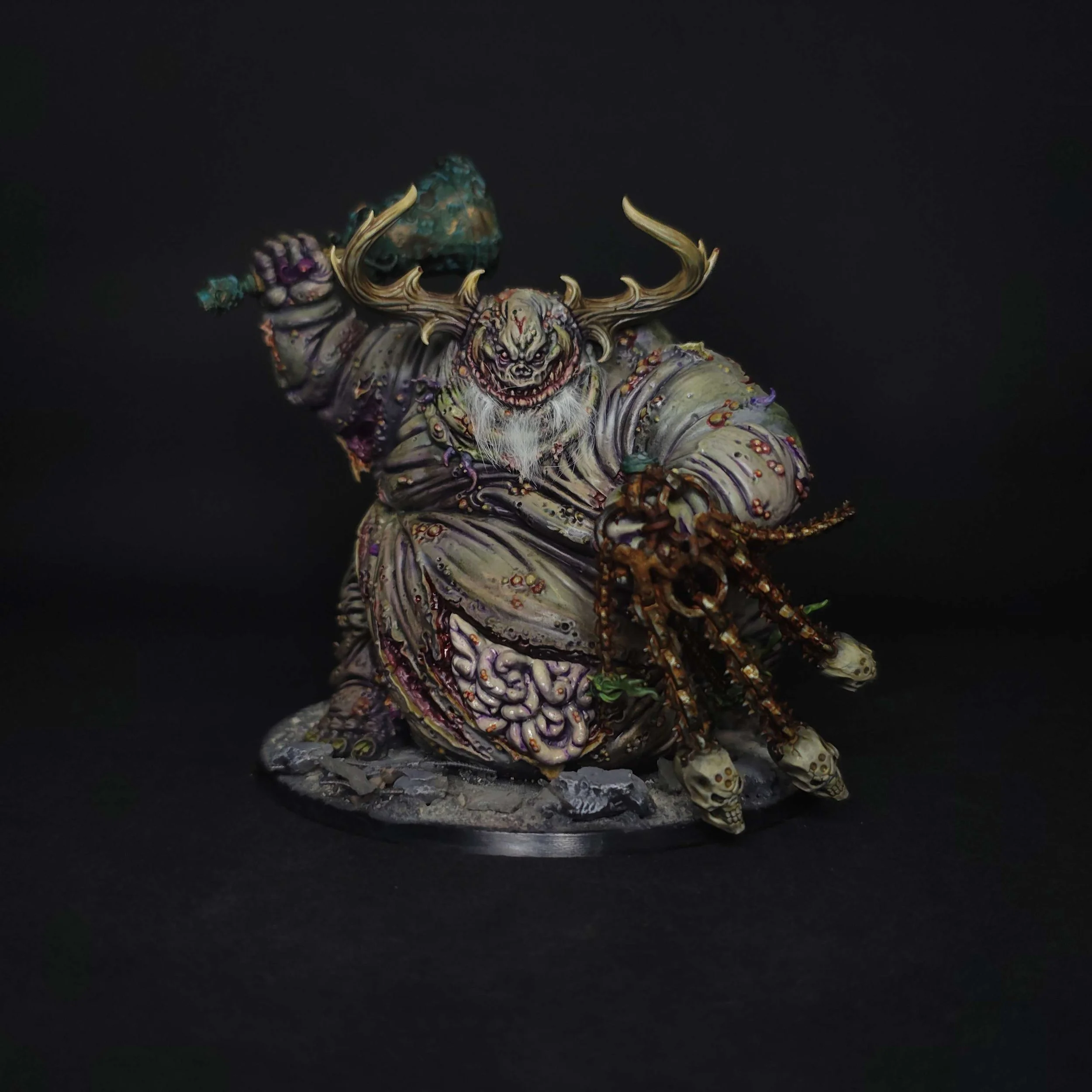 nurgle-great-unclean-one-bell-chain.jpg