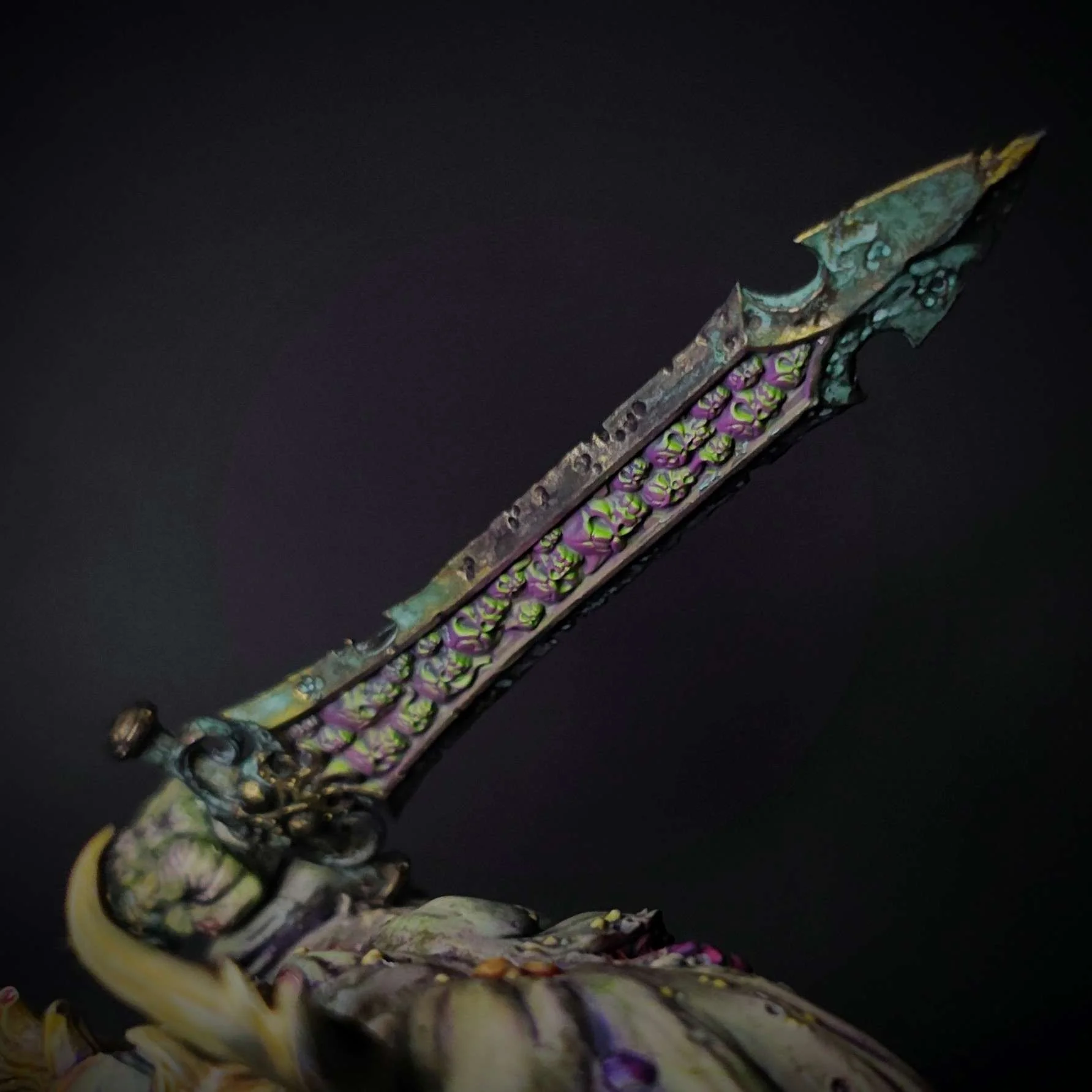 nurgle-great-unclean-one-sword-effect.jpg
