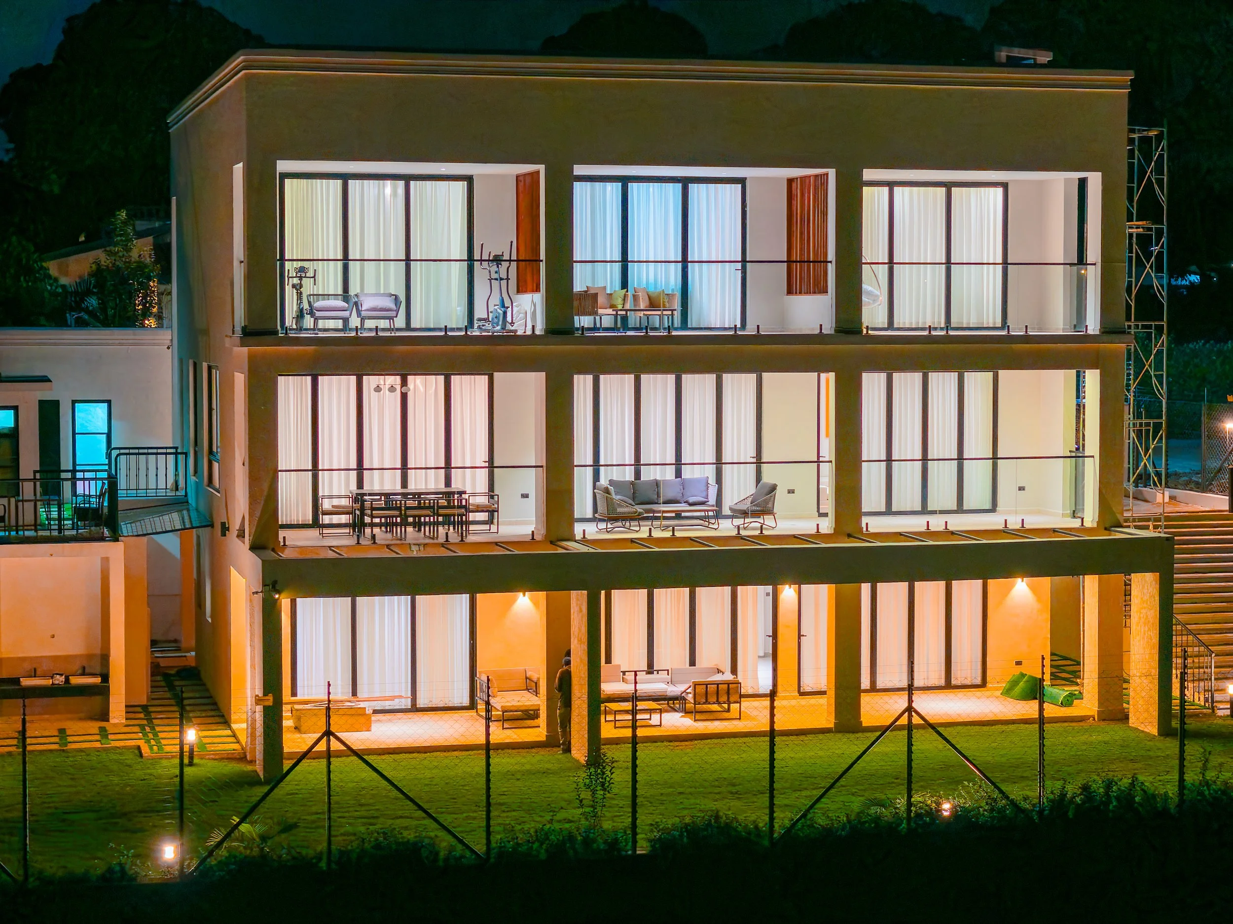 olympus-house-hillside-architect-tigoni-kenya-carbnstudio-kevin munala-luxury-architect (59).jpg