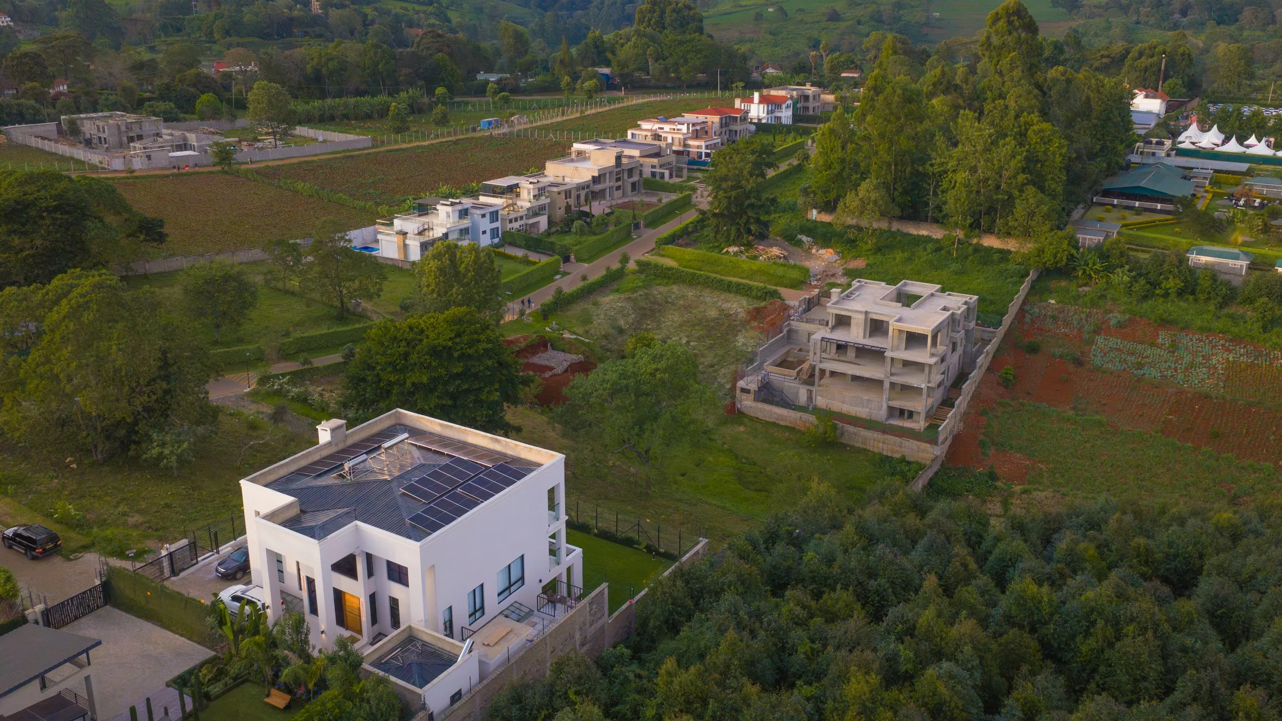 olympus-house-hillside-architect-tigoni-kenya-carbnstudio-kevin munala-luxury-architect (40).jpg