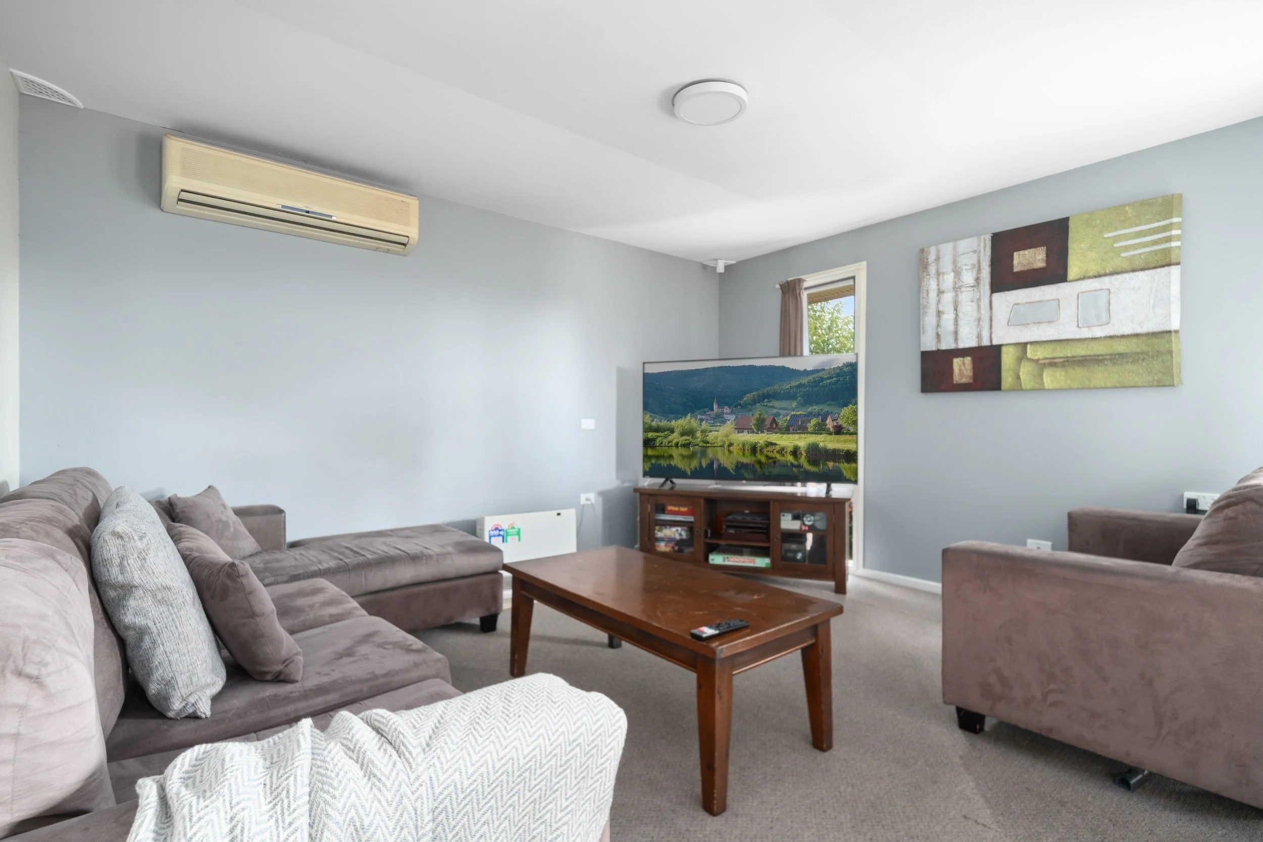 Professionals - 194 Browning St (34 of 25).jpg