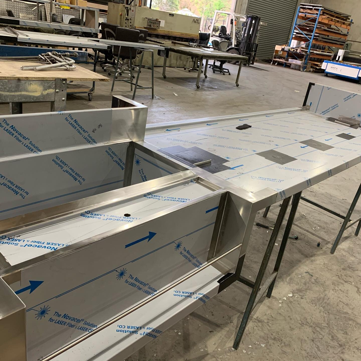 A project put together and designed for a very specific and hard to work with space #stainlesssteel #custom #millarsmetalfab #fabrication