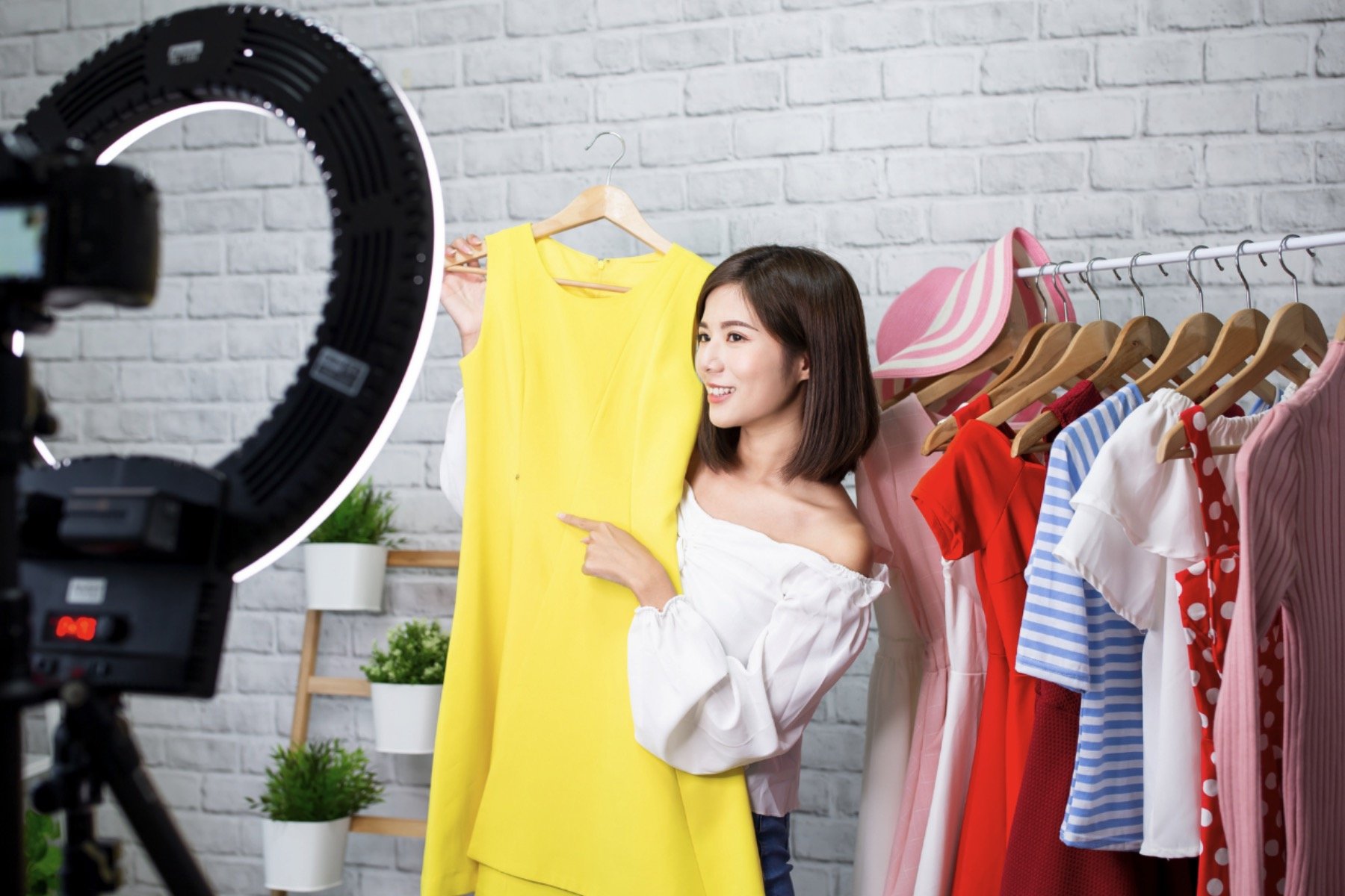 Livestream eCommerce