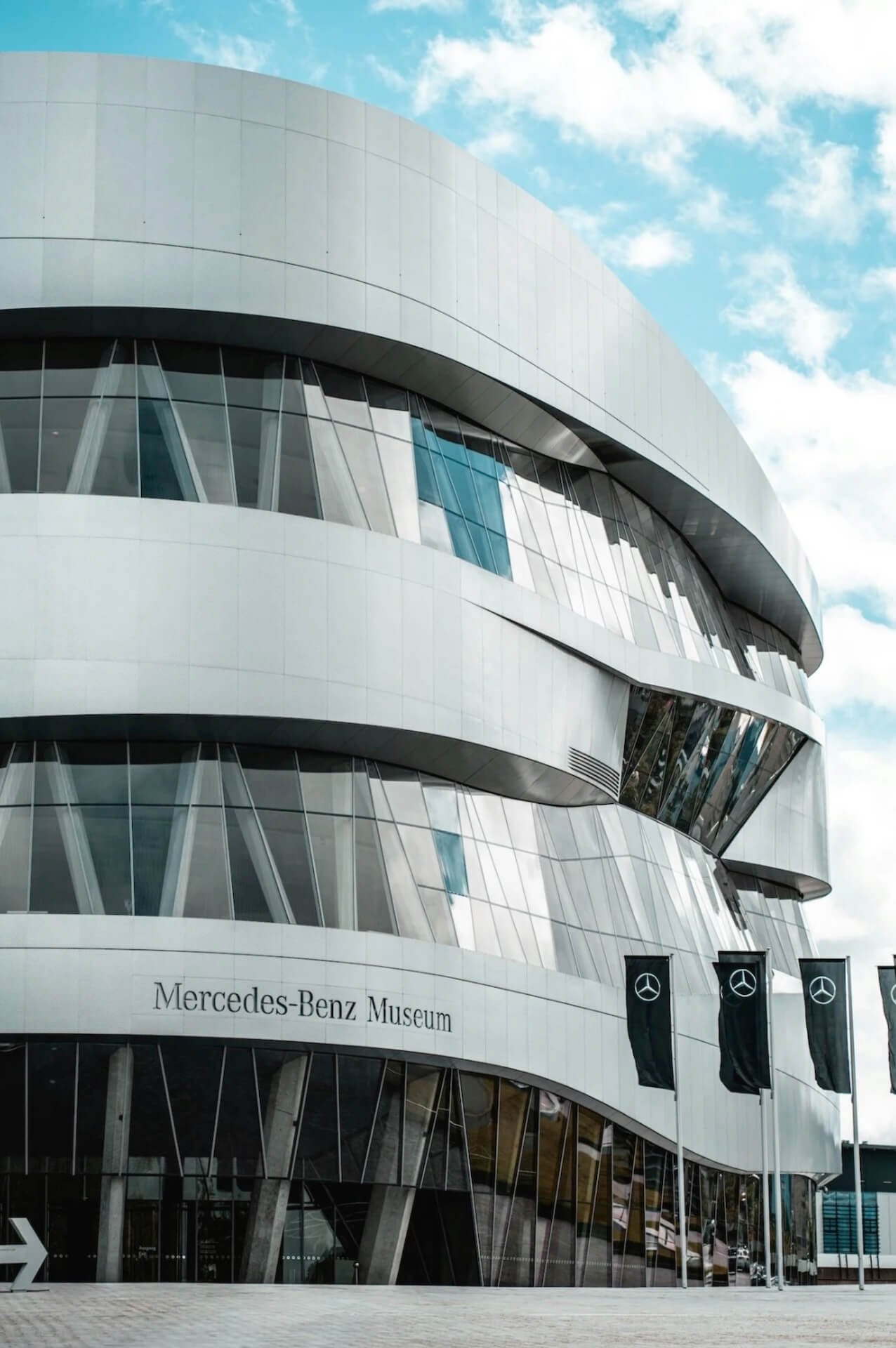 Mercedes-Benz social media marketing in China | Shanghai Jungle