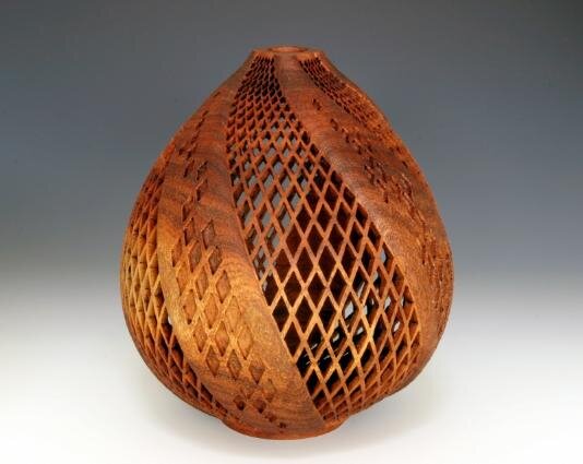 Fuzzy Logic 2005, Mesquite, 8" tall x 7" dia. (#551)