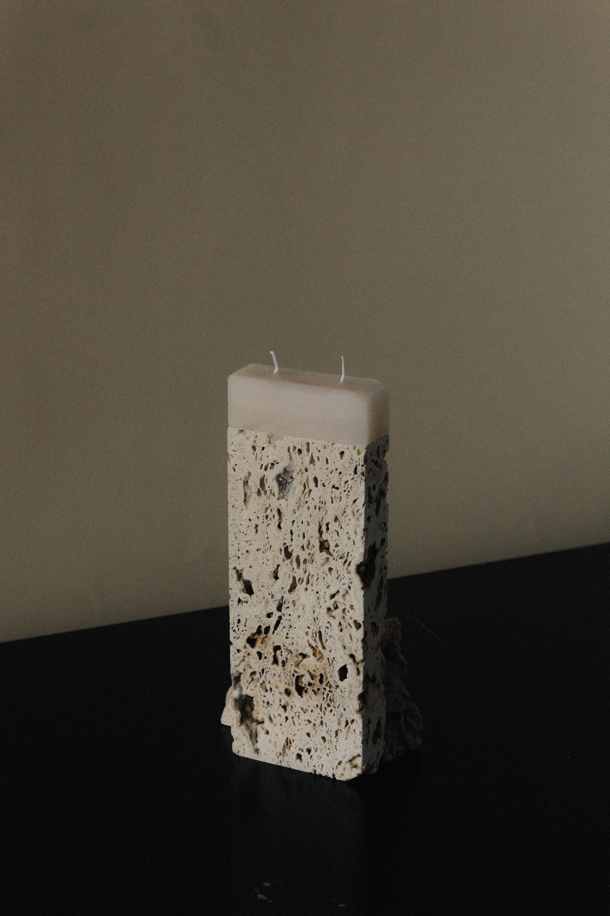 coseincorso_fragma_candle_26_travertine_5.jpg