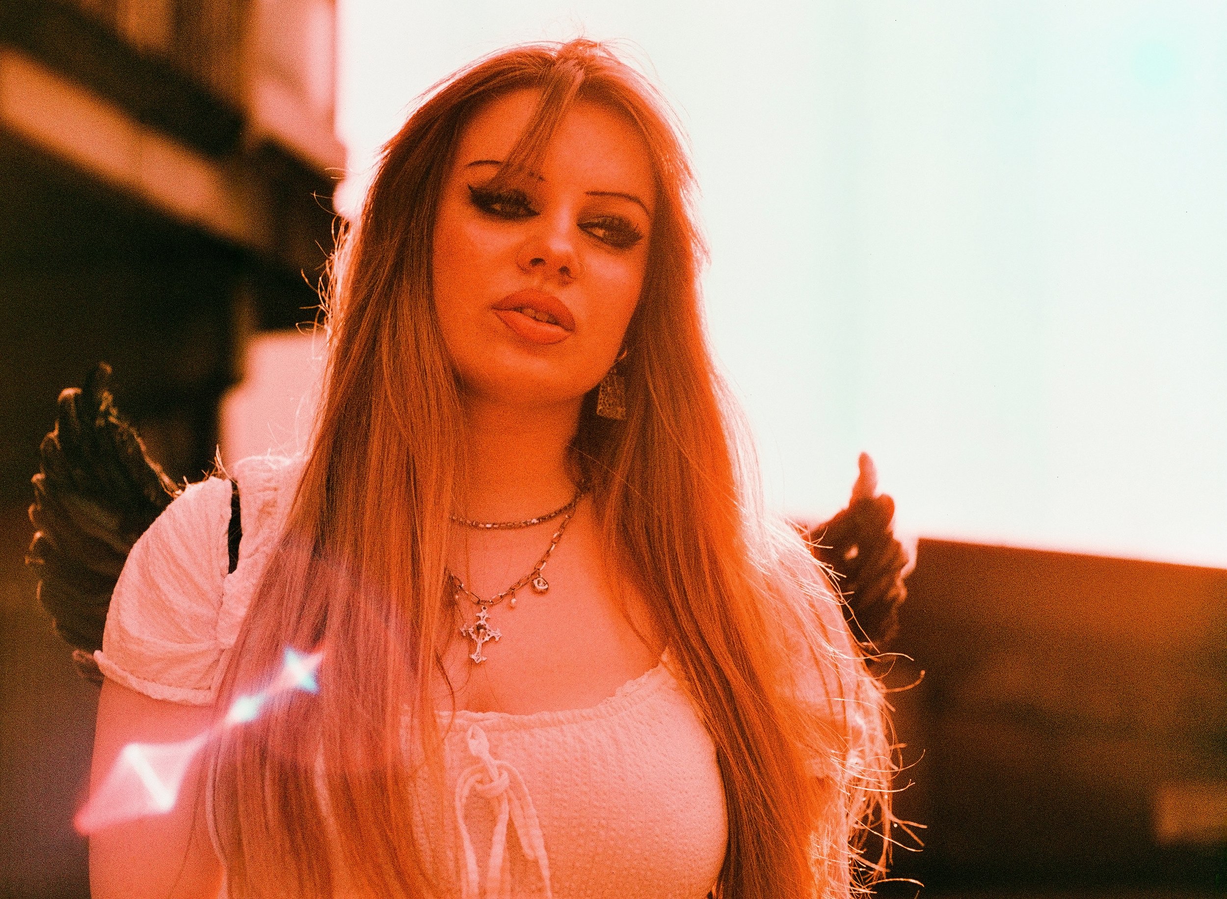 AvaFilm8sm.jpg