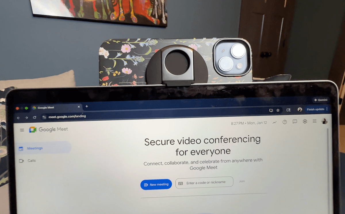 belkin iphone laptop camera holder