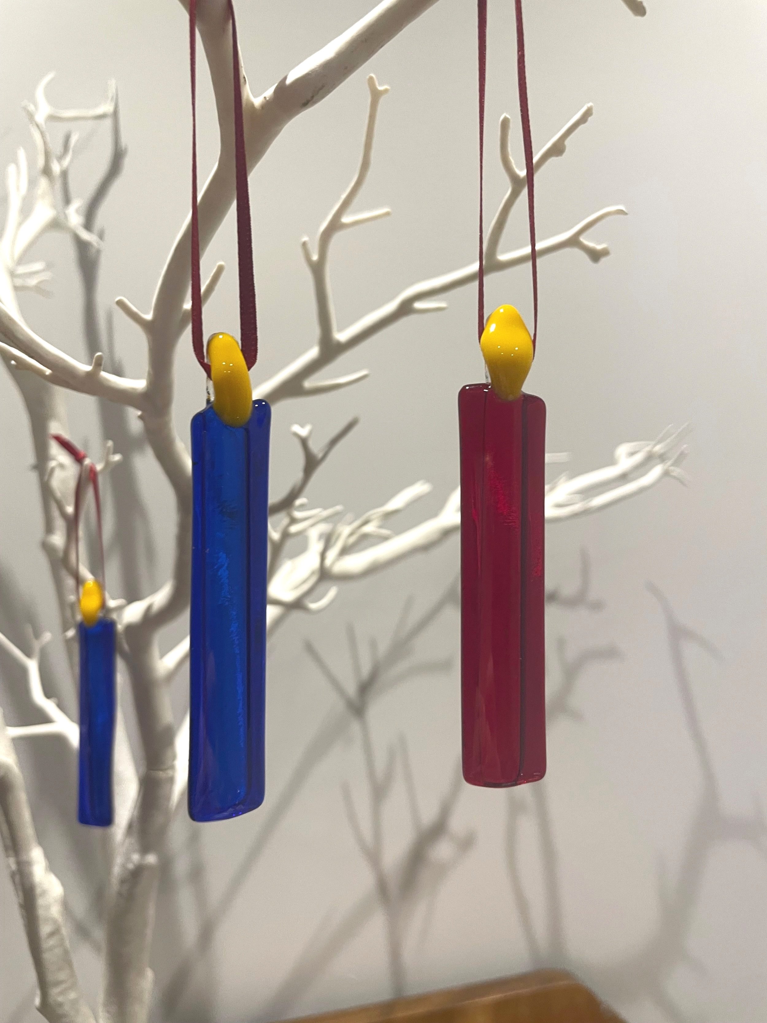 Mercedes Oakley Glass red and blue candles close up (Copy)