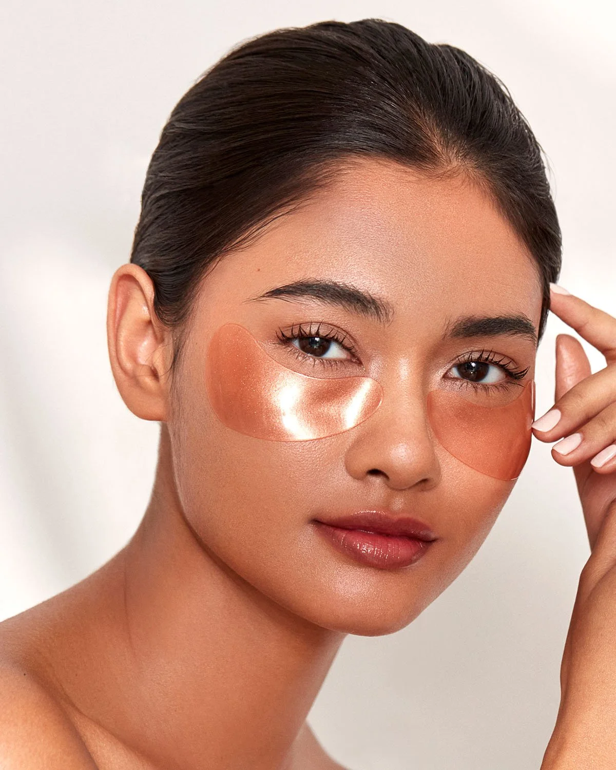ROSE_GOLD_EYE_MASKS_MEDIA_GALLERY.jpg