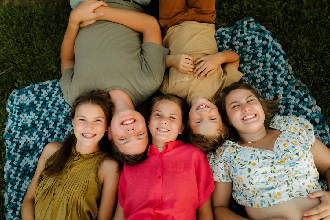  five siblings photographed together 