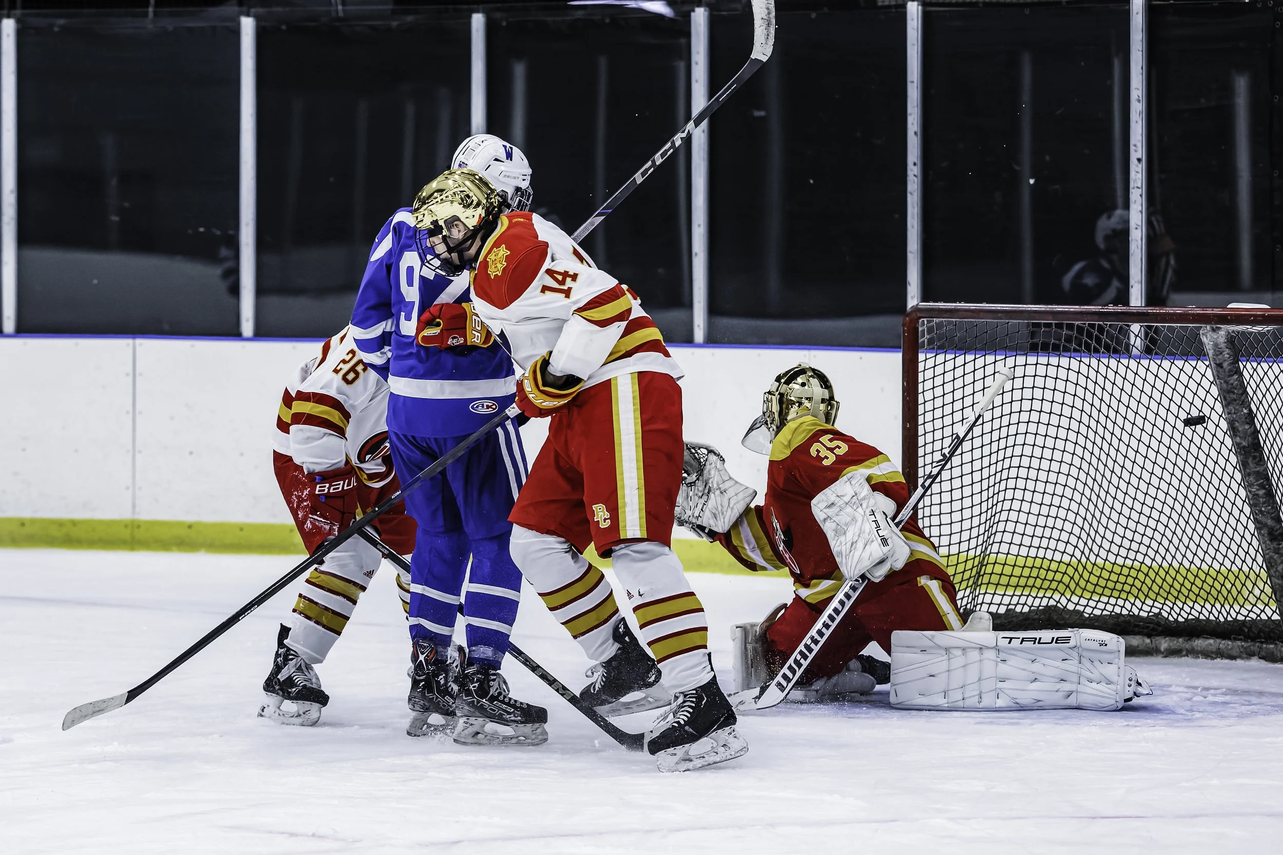 20251202-WHS Boys Hockey vs Bergen Catholic 28757-DxO_DeepPRIME 3.jpg