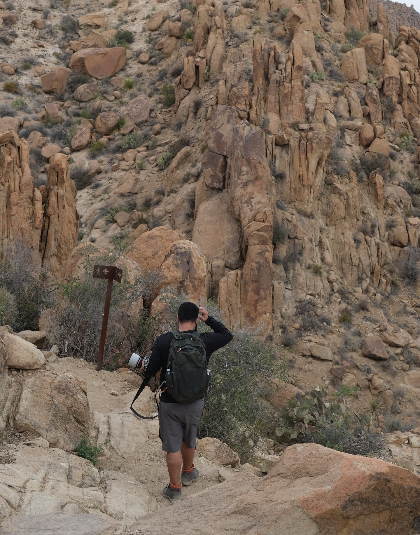 This is what I look like realizing it might be an expensive fall

Have some personal work before the wedding content continues 

#travelgram #visitbigbend #mountain #landscapephotography