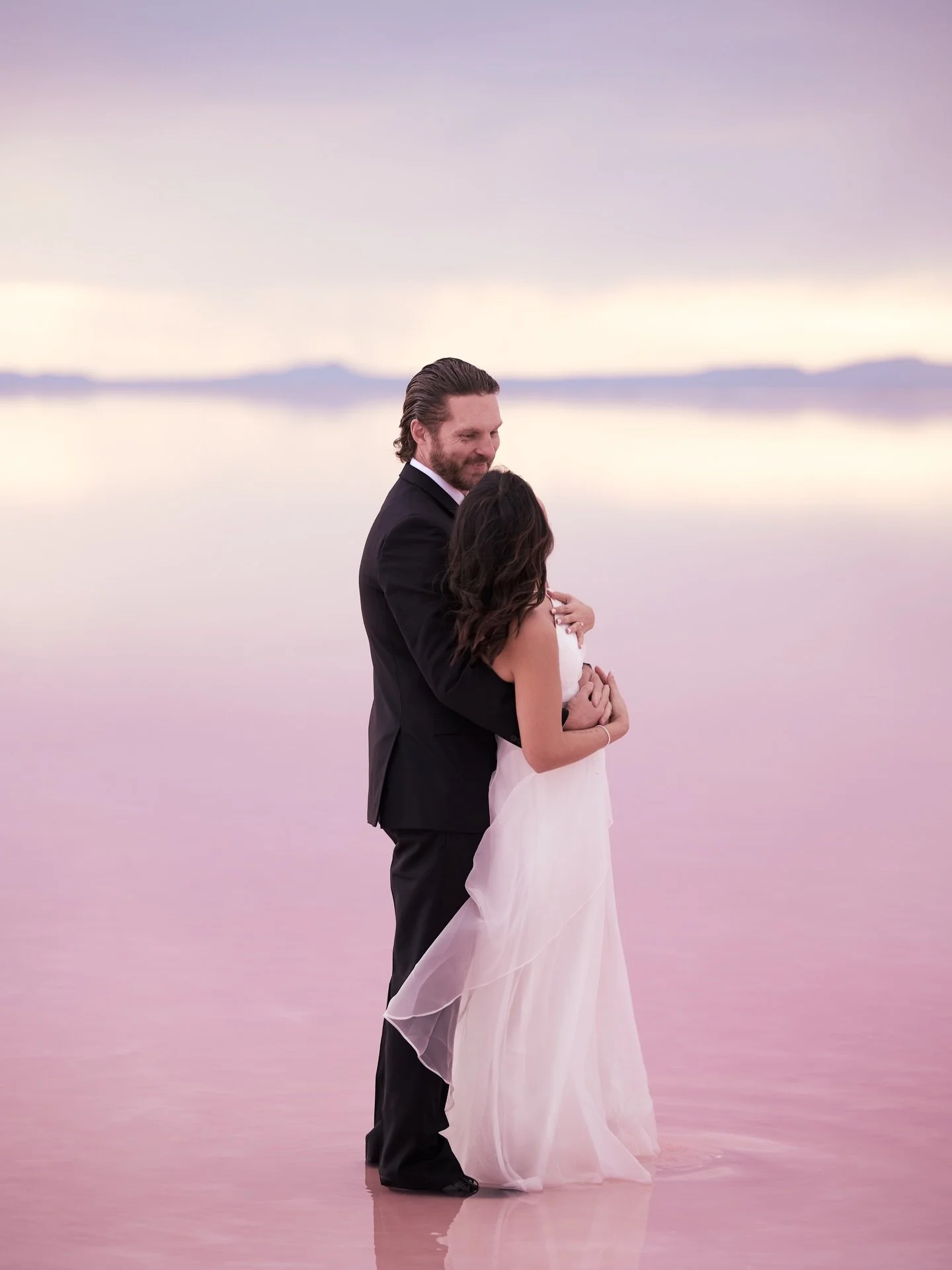 30 days left

#destinationwedding #weddingday #weddingphotography