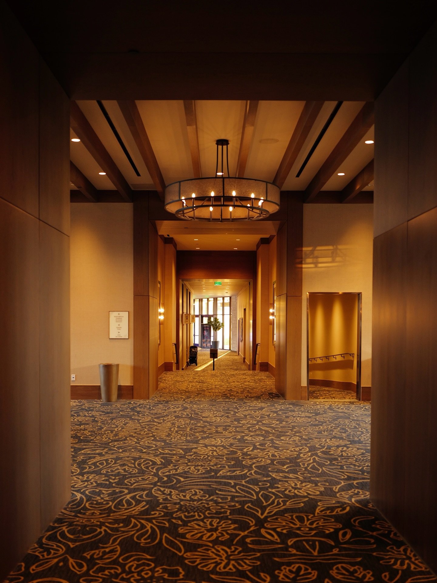 Evenings at @omnibartoncreek