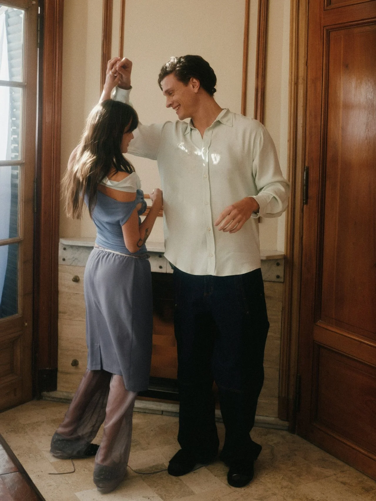 couples together in therapy session for relationship counseling in Salem Oregon