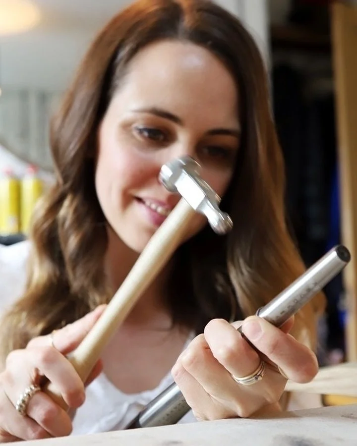 Hello November from the bench! ✨
⠀⠀⠀⠀⠀⠀⠀⠀⠀
Today I&rsquo;ve been thinking about legacy - about the pieces we choose to mark our most meaningful moments, about the difference between something beautiful and something treasured.
⠀⠀⠀⠀⠀⠀⠀⠀⠀
As Christmas 