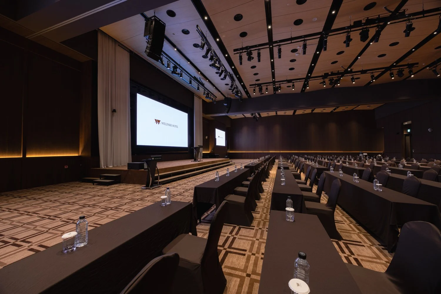 HOON4894 복사.jpg