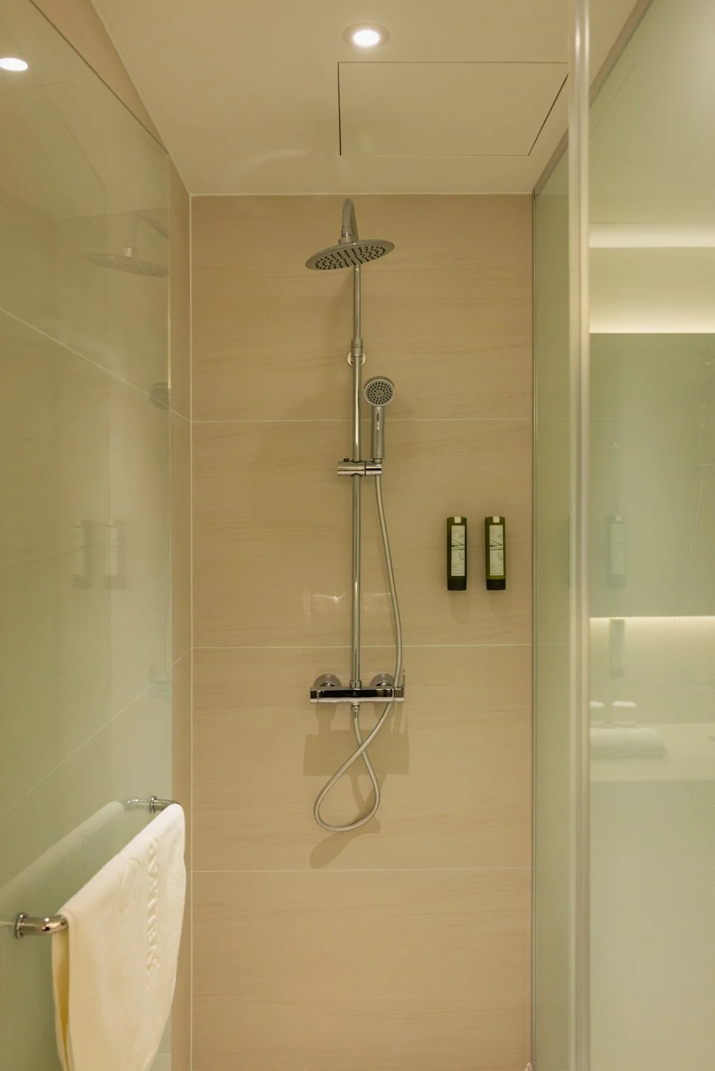 HOON4342 복사.jpg