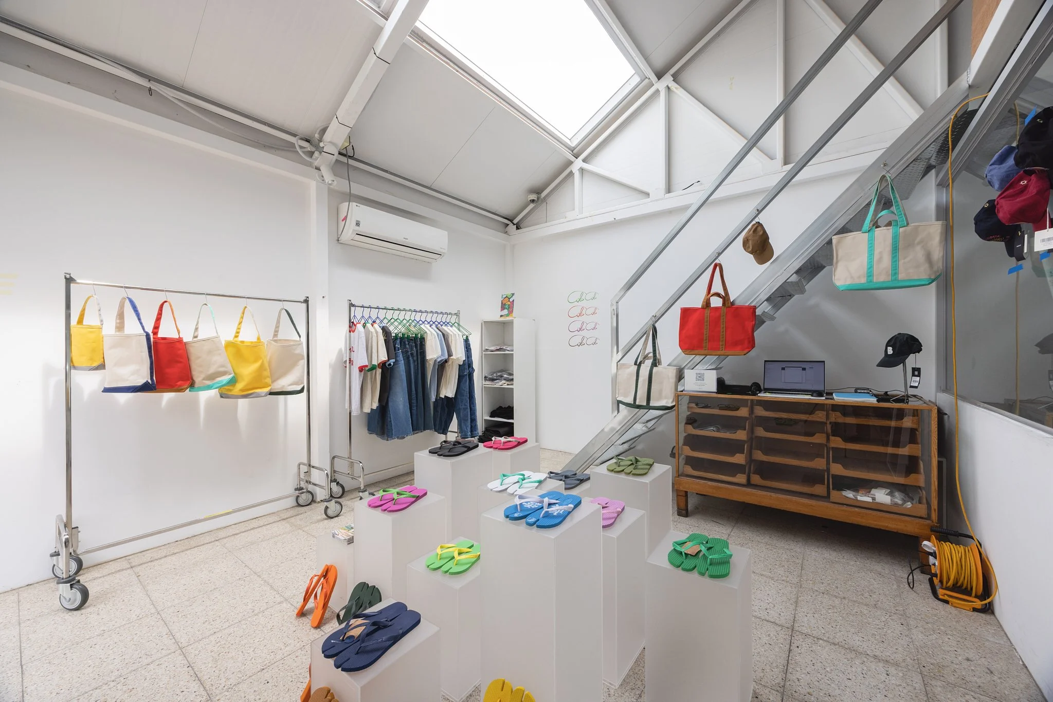 HOON6598 복사.jpg