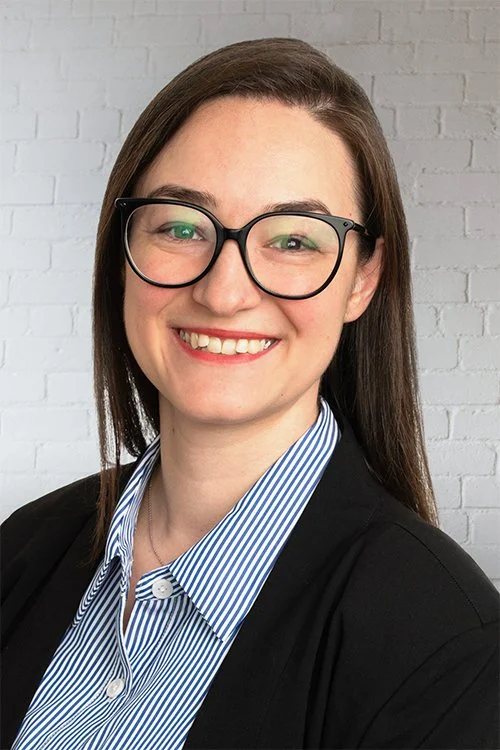 Anna Barrera Headshot