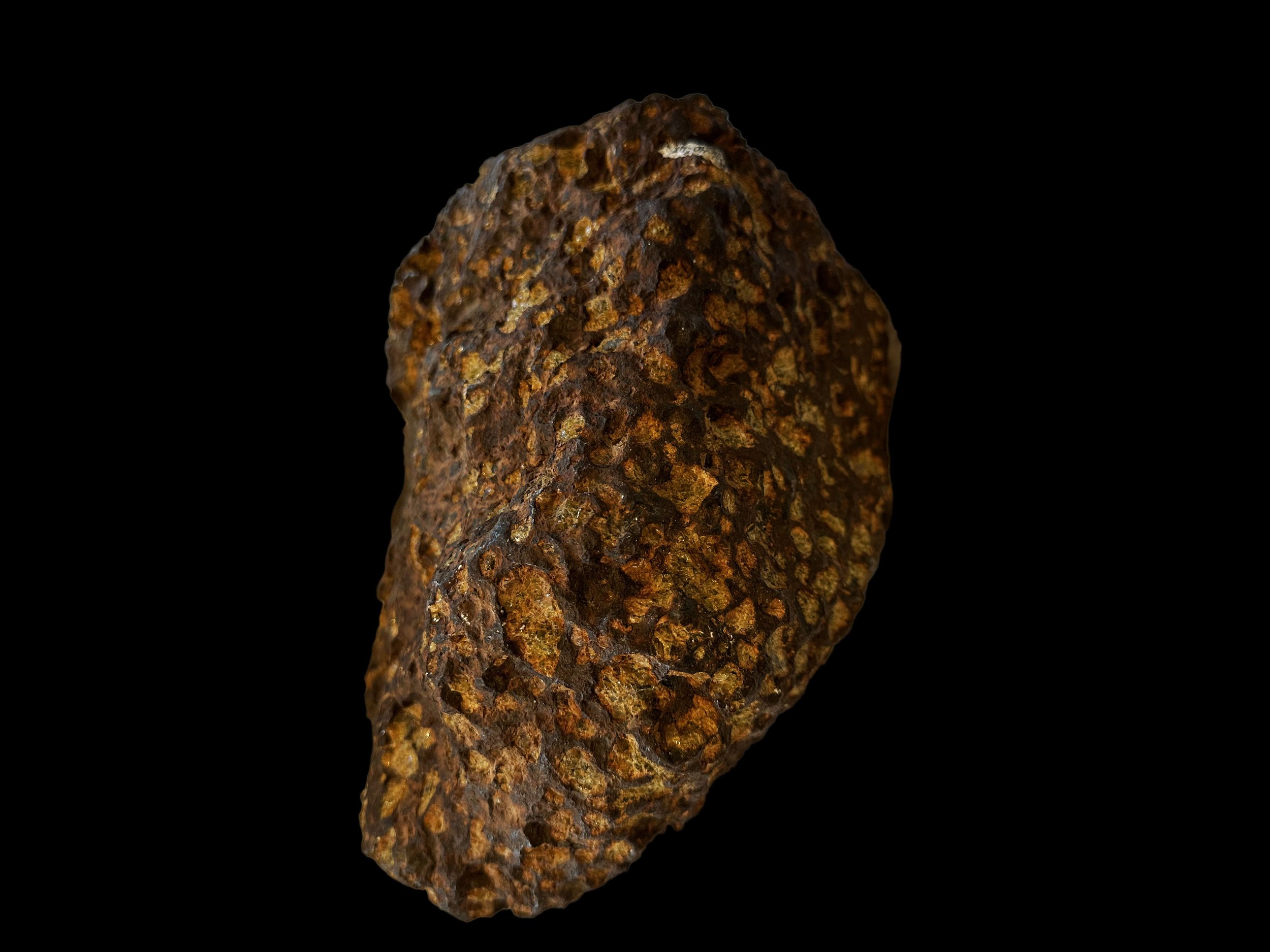 Imilac Stony Iron Meteorite (Pallasite) 17.6 kg left side