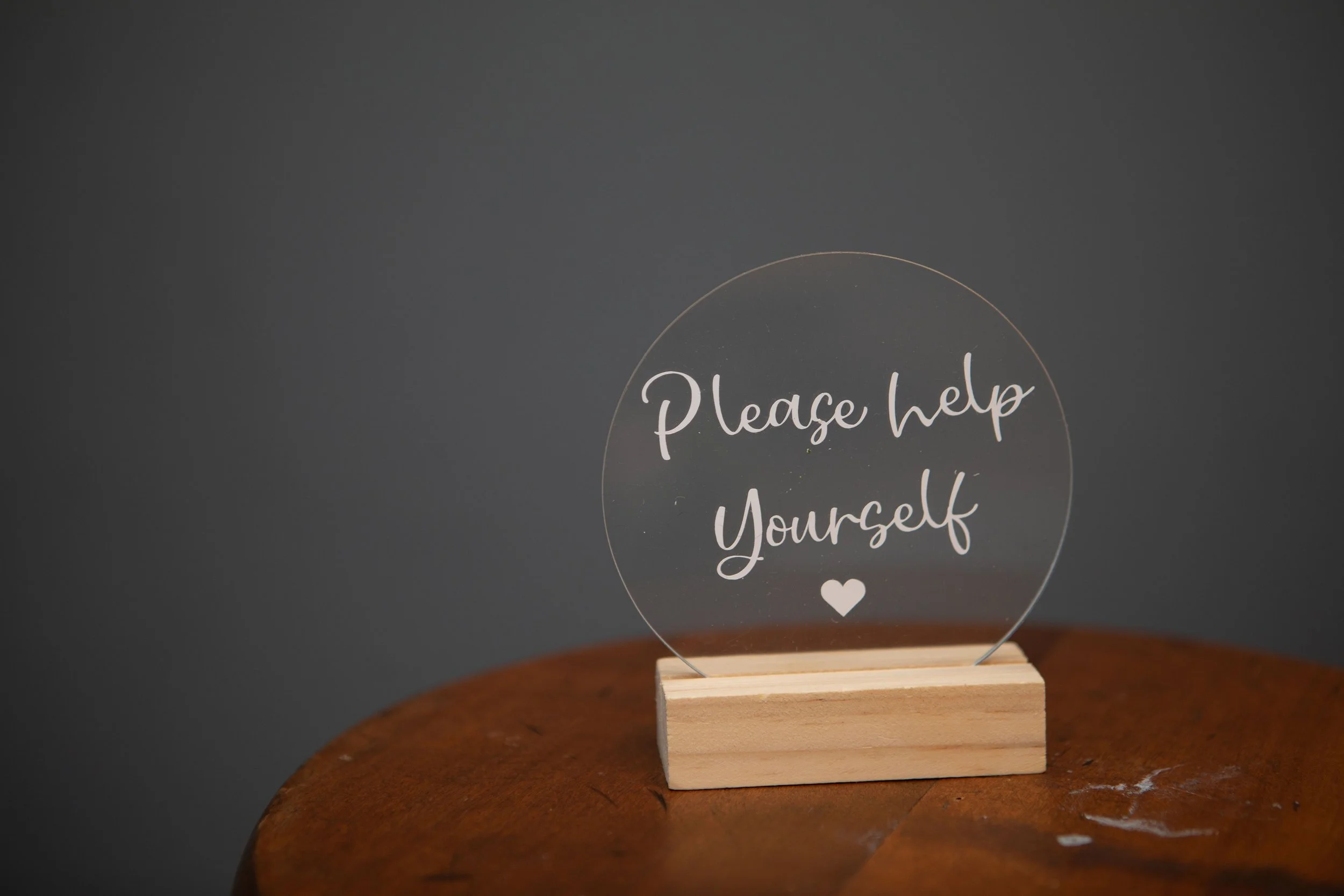 Ceramic Signs x 4 total with bases 

$2 each 