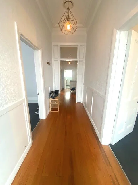 22 Russell Hallway.jpeg