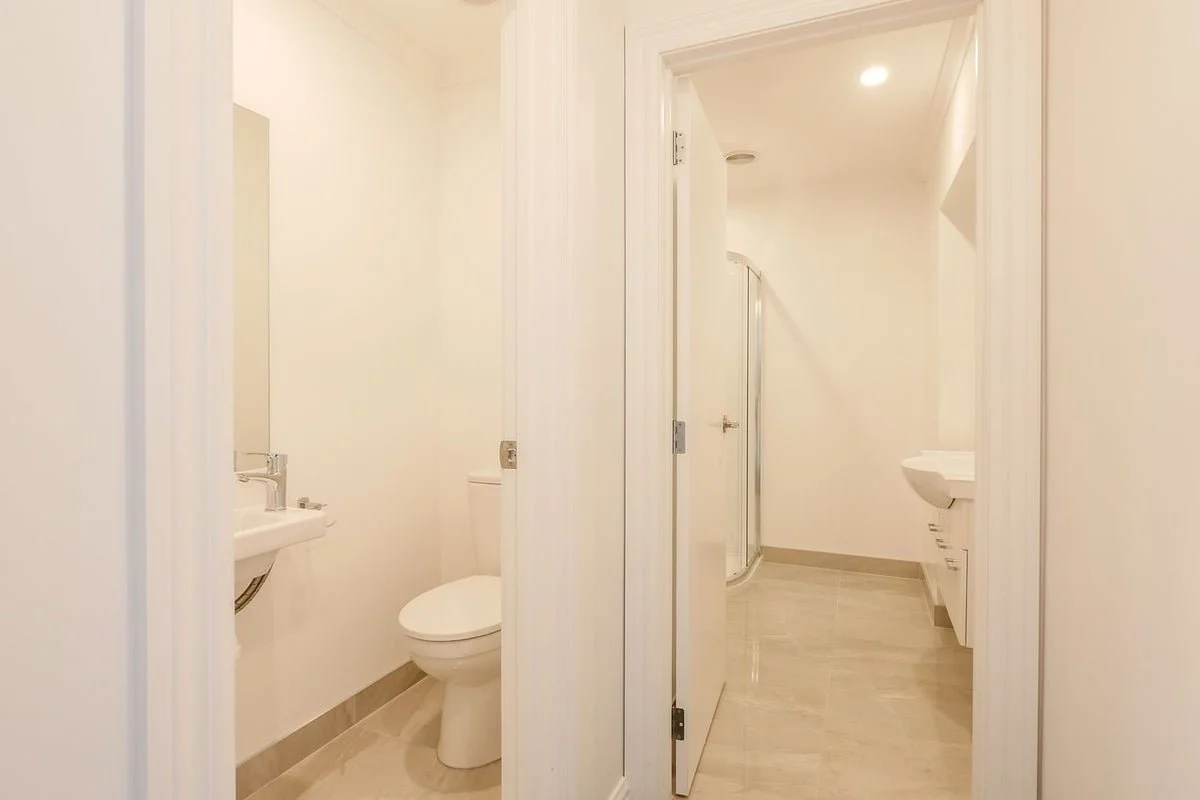BathroomToilet1.apng.jpeg