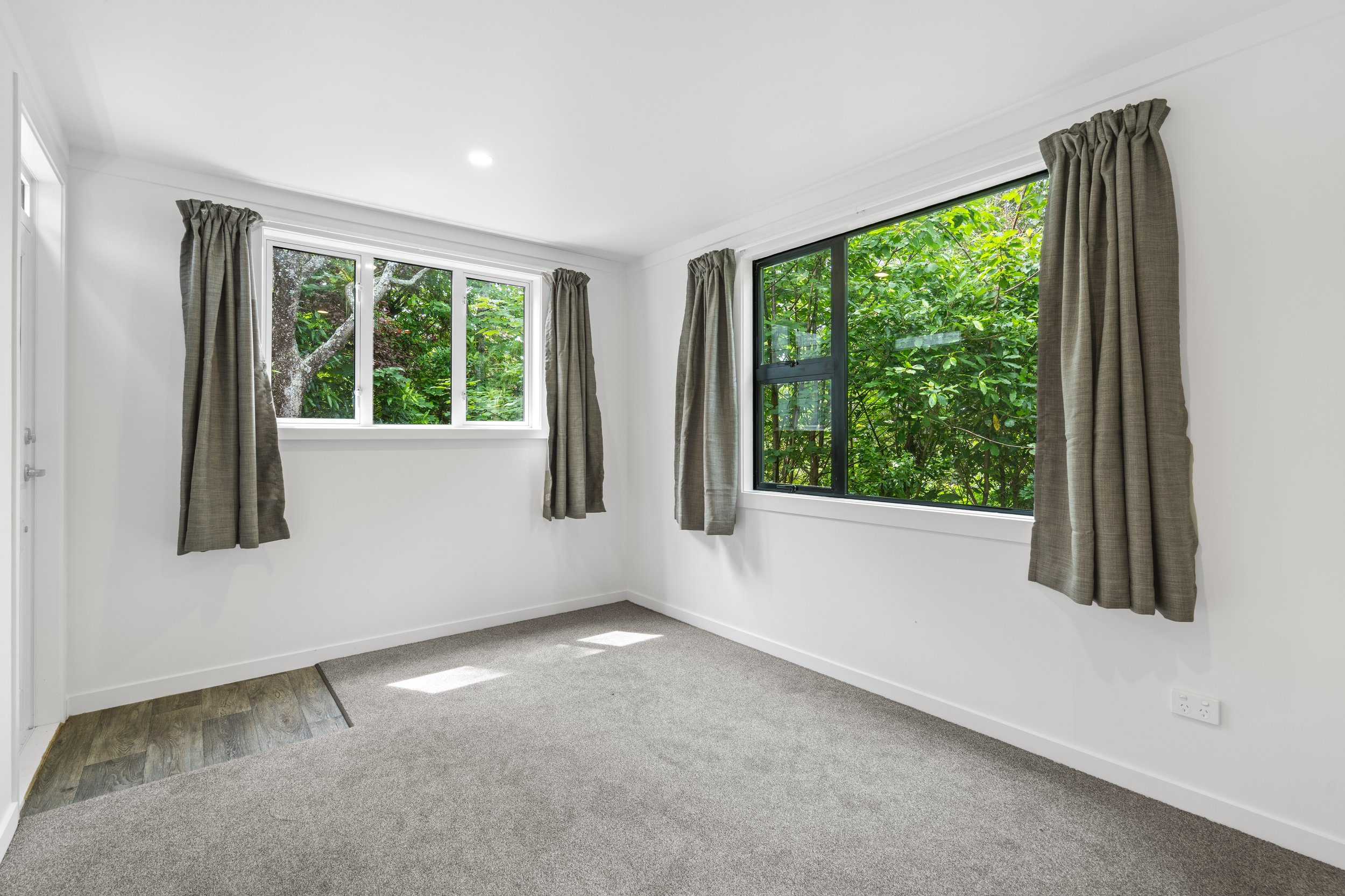 100 gladstone rd-21.jpg