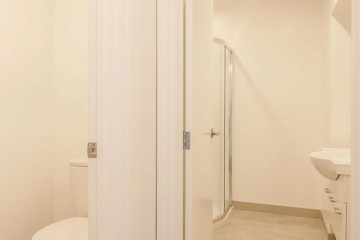 BathroomToilet2.apng.jpeg