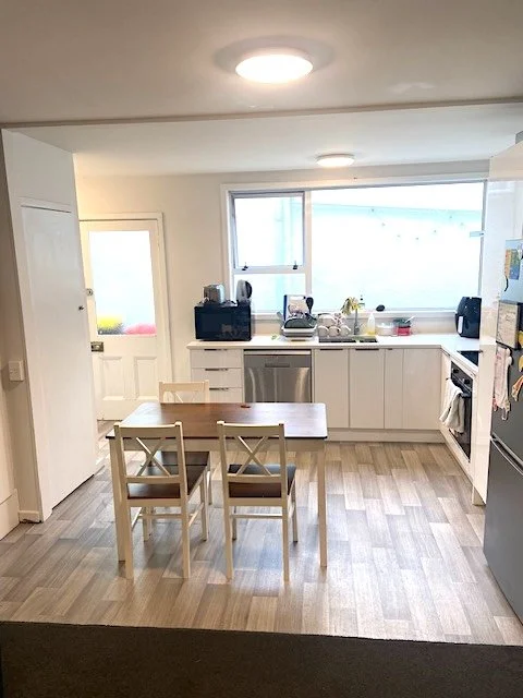 22 Russell Kitchen 1.jpeg