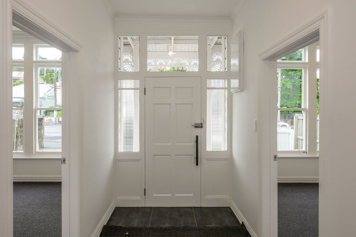 EntryHallway.apng.jpeg
