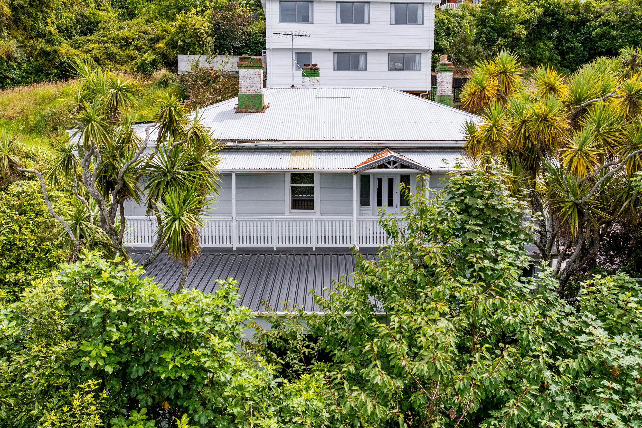 100 gladstone rd-3.jpg