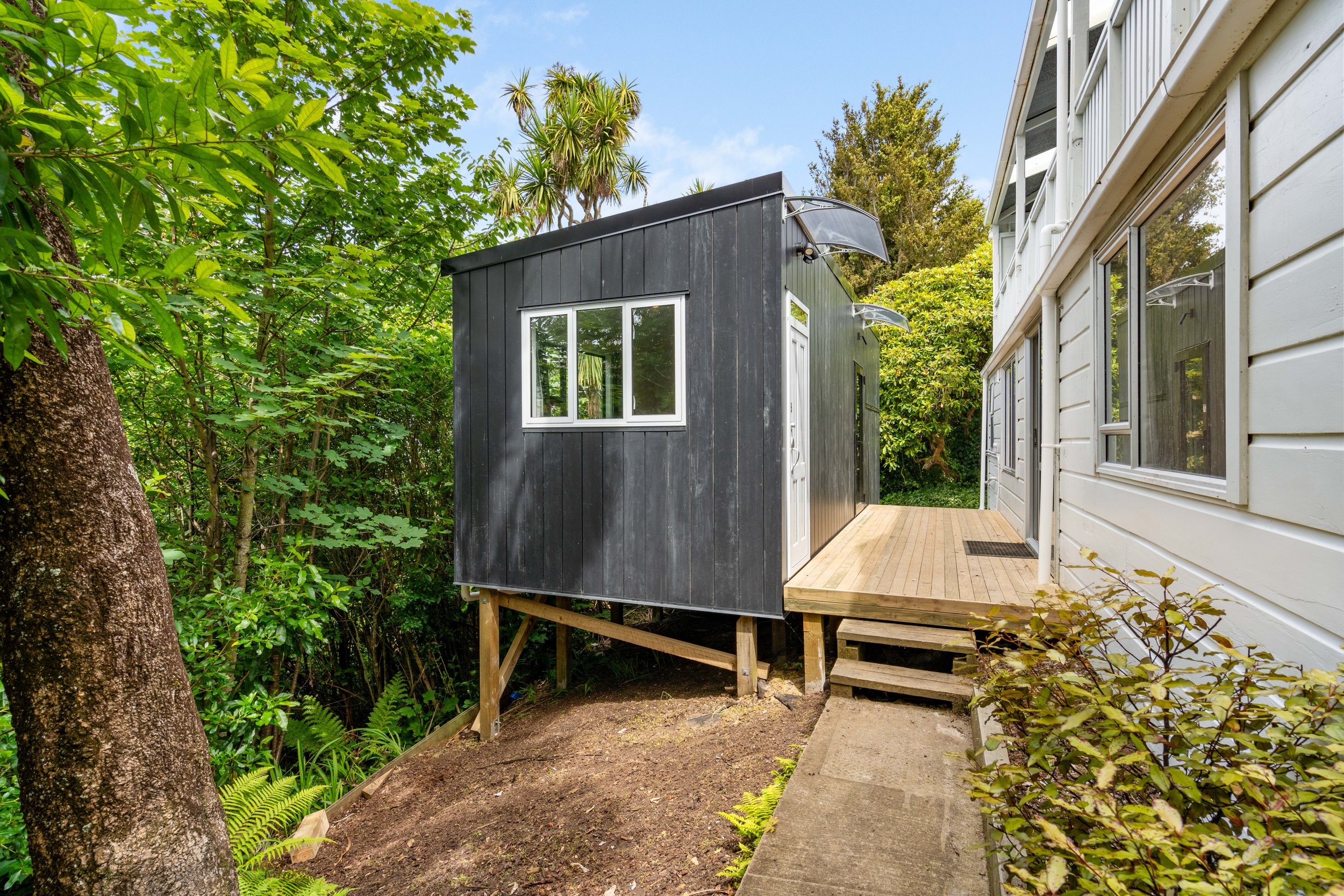 100 gladstone rd-24.jpg