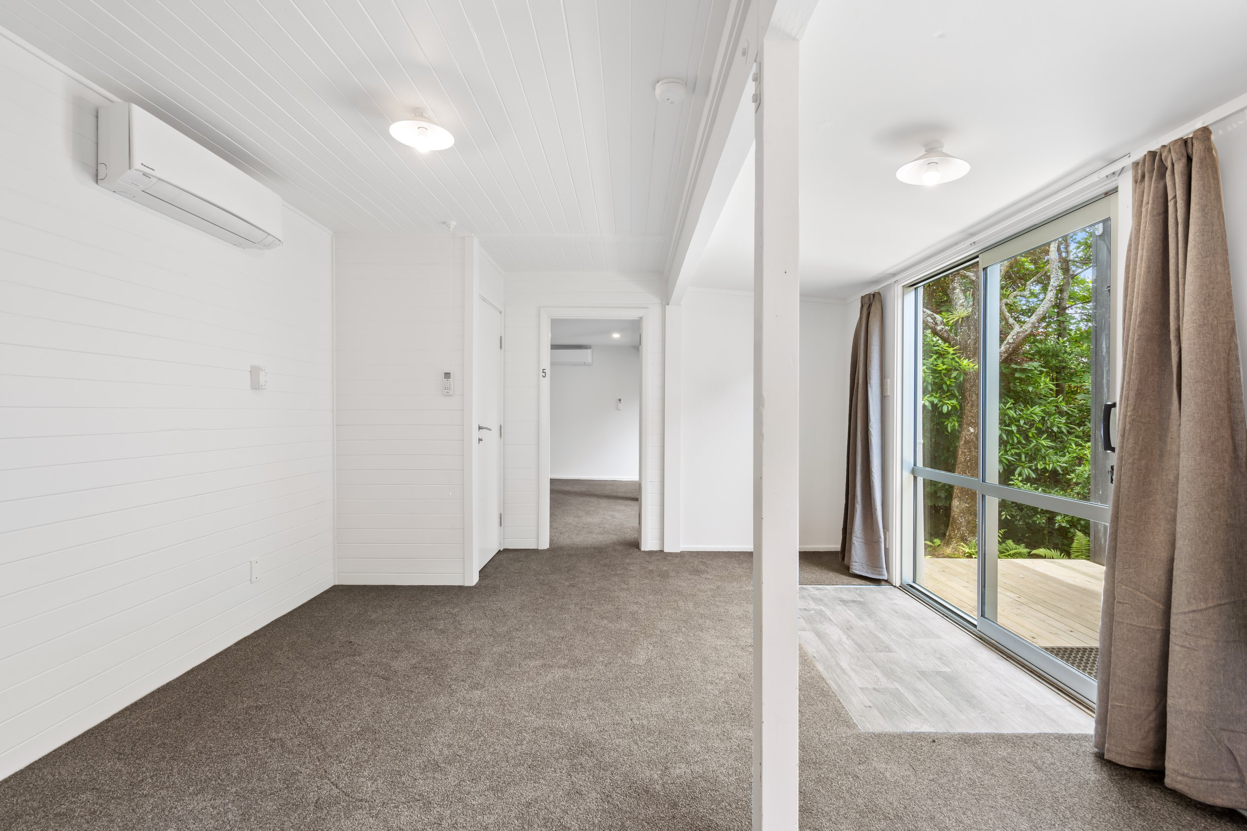 100 gladstone rd-17.jpg