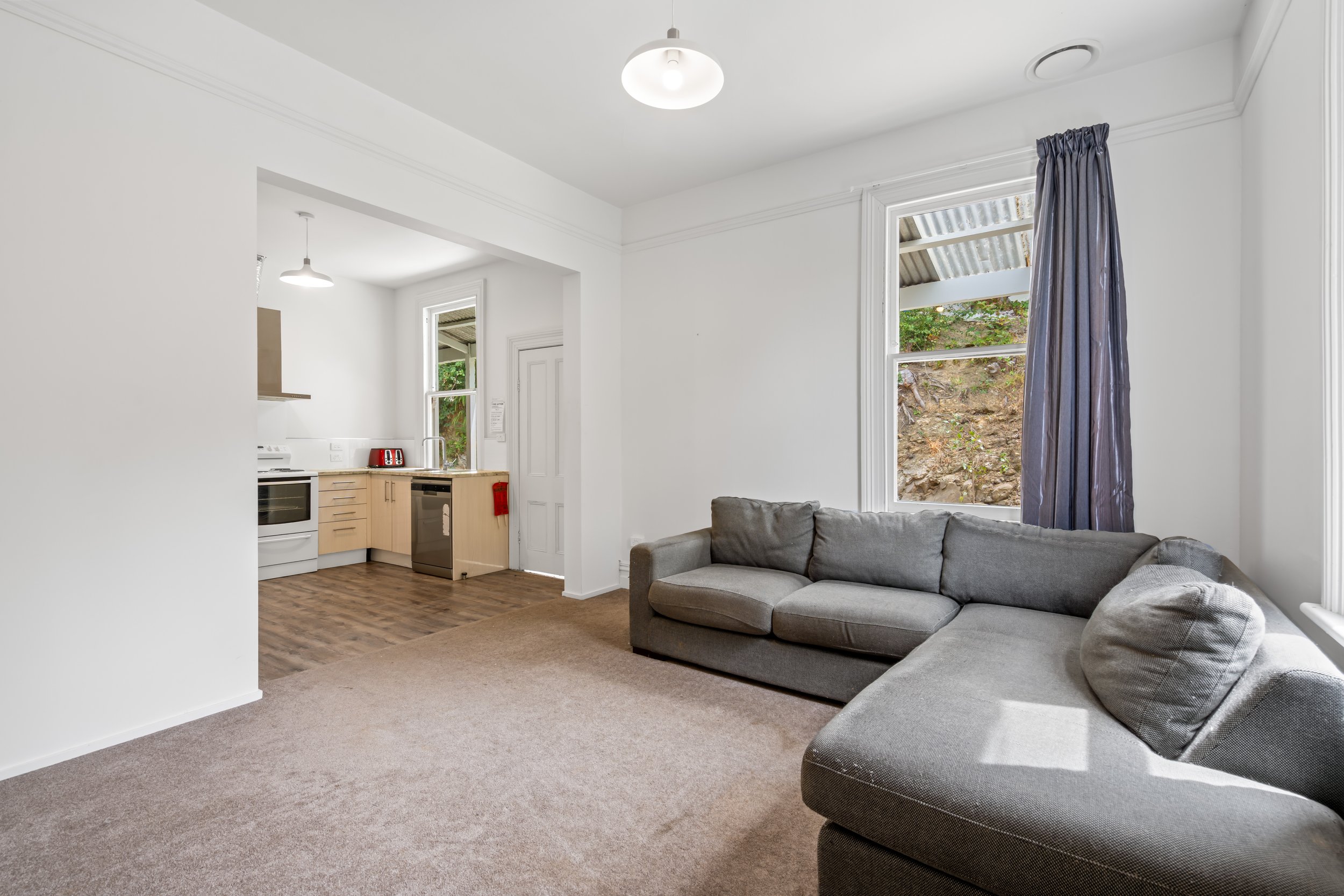 100 gladstone rd-8.jpg
