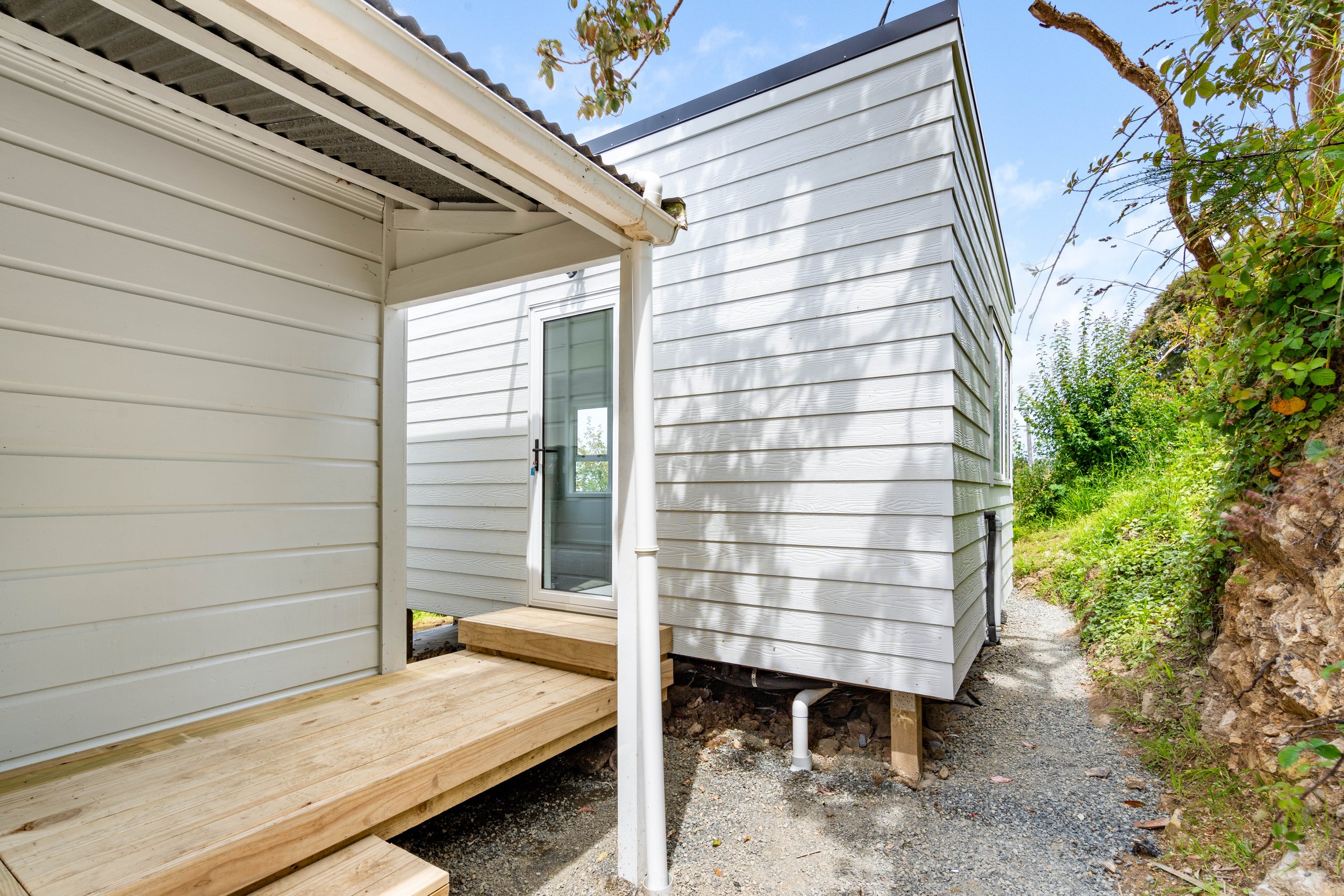 100 gladstone rd-6.jpg